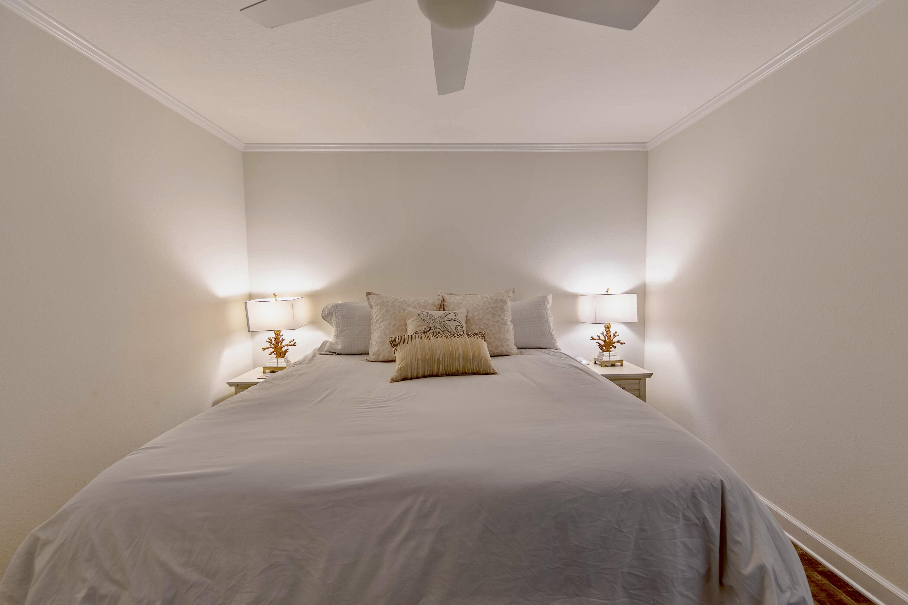 EASTERN SHORES CONDO PH I - Residential