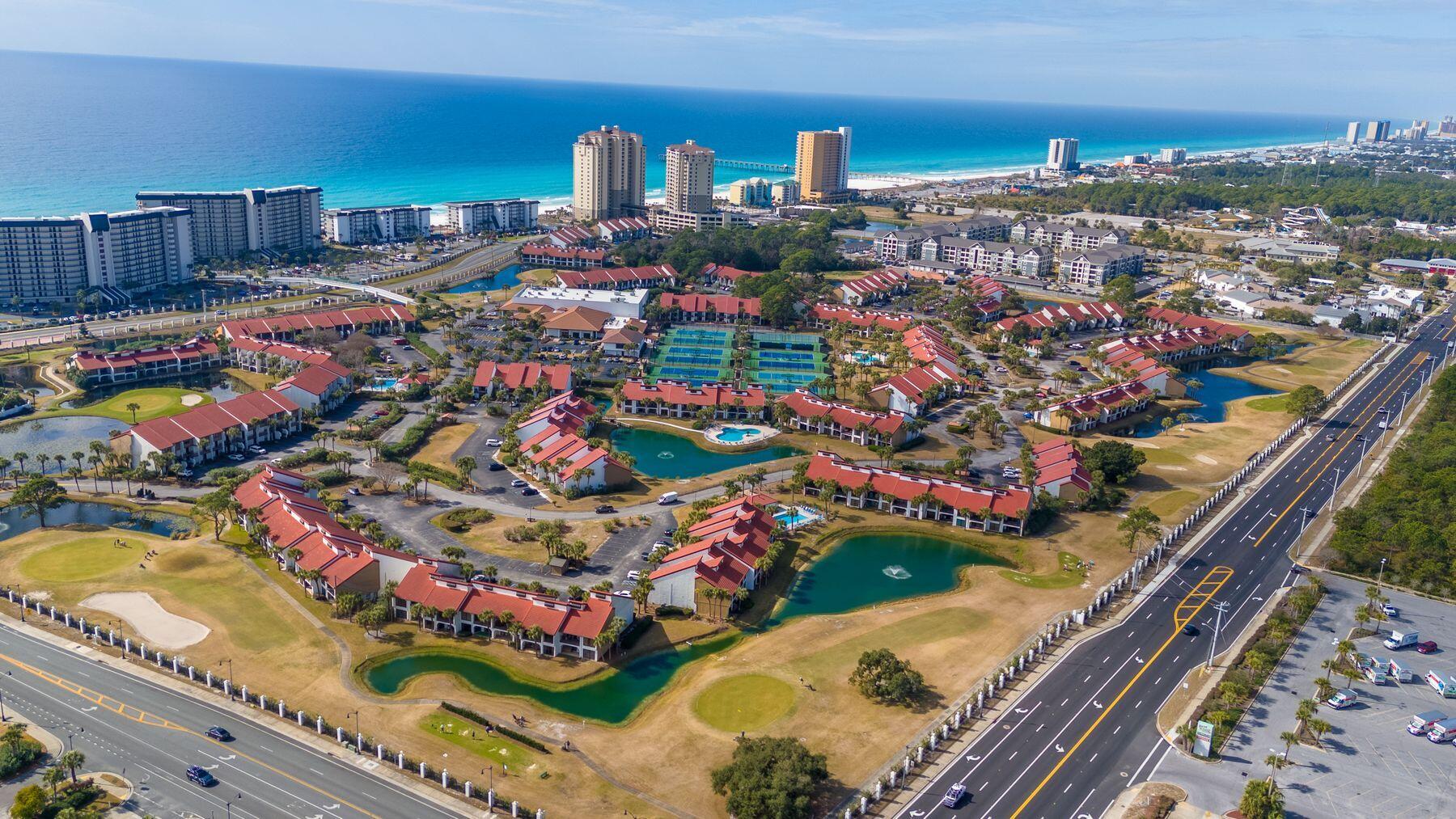 Edgewater golf villa 111 - Residential