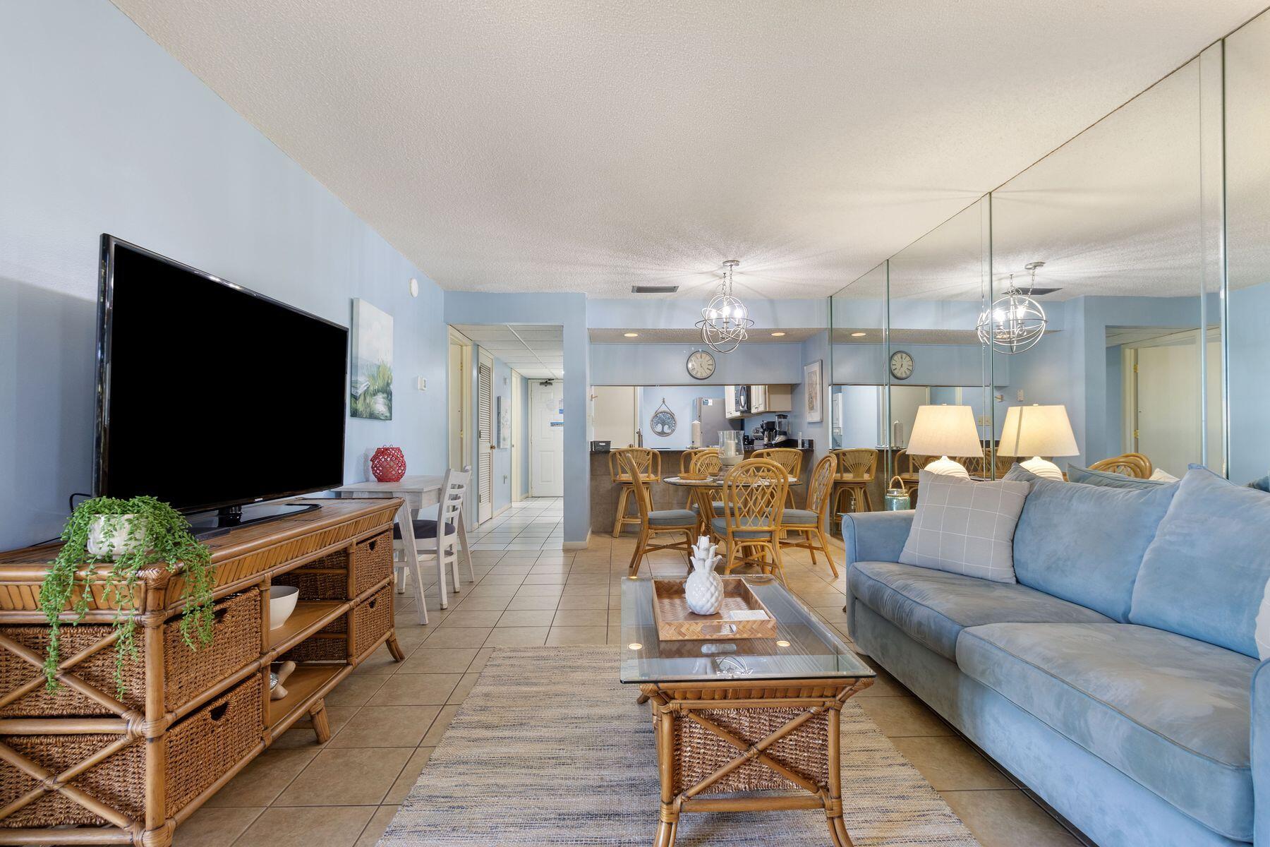 Edgewater golf villa 111 - Residential