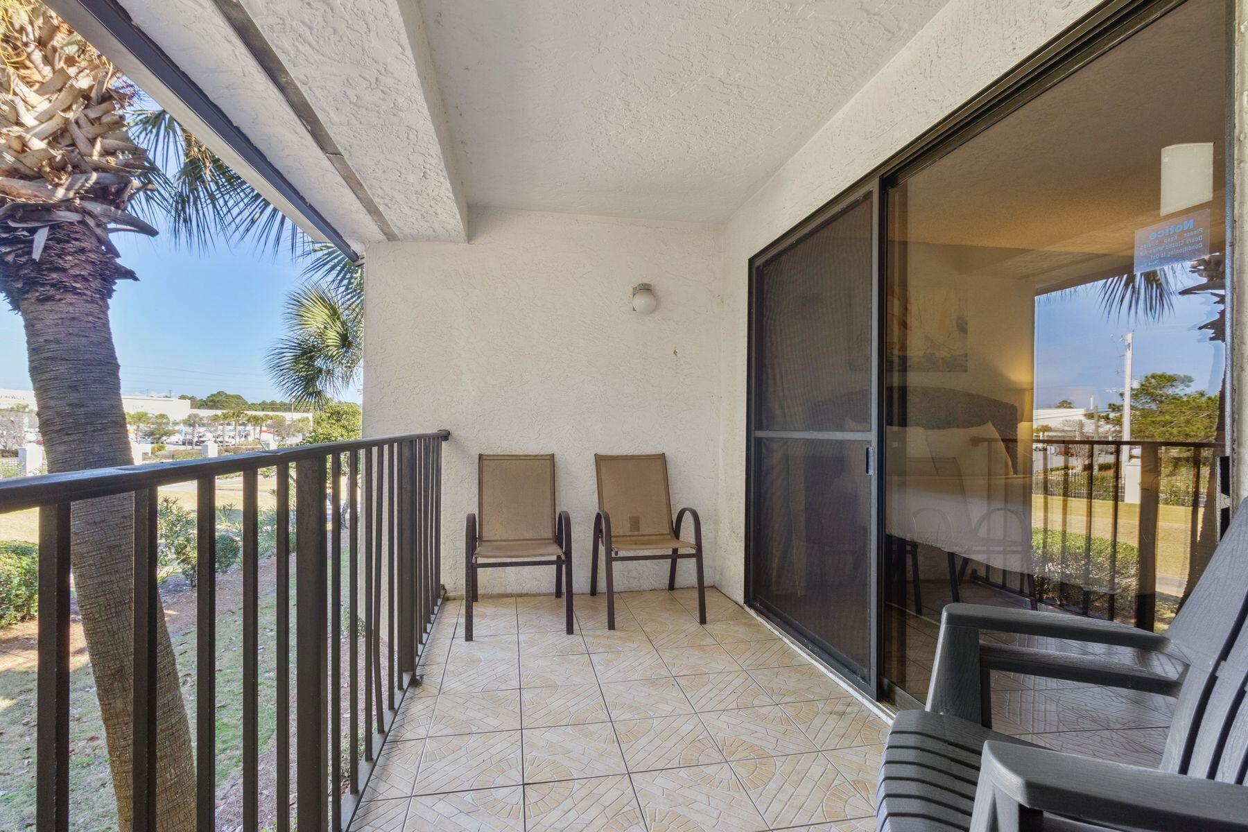 Edgewater golf villa 111 - Residential