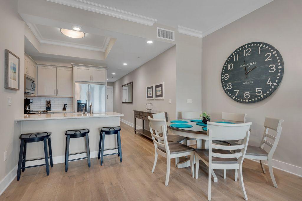 HENDERSON LOFTS - Residential