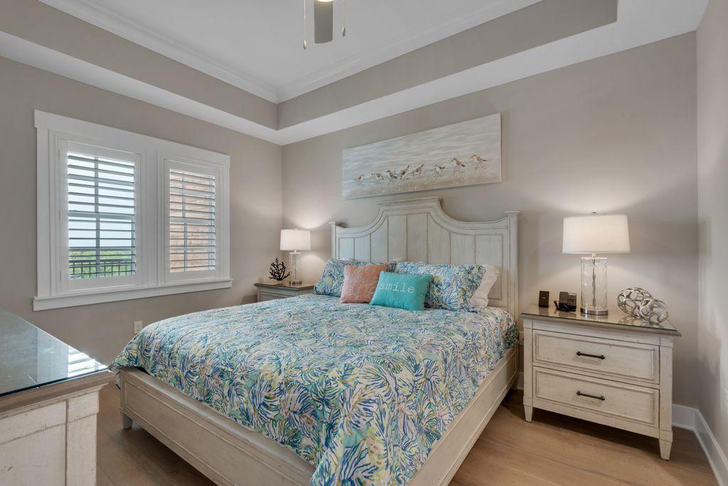 HENDERSON LOFTS - Residential