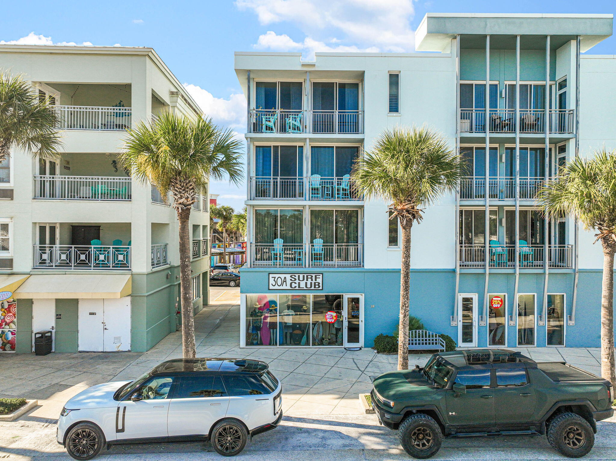 Gulf Place Six Palms - Residential