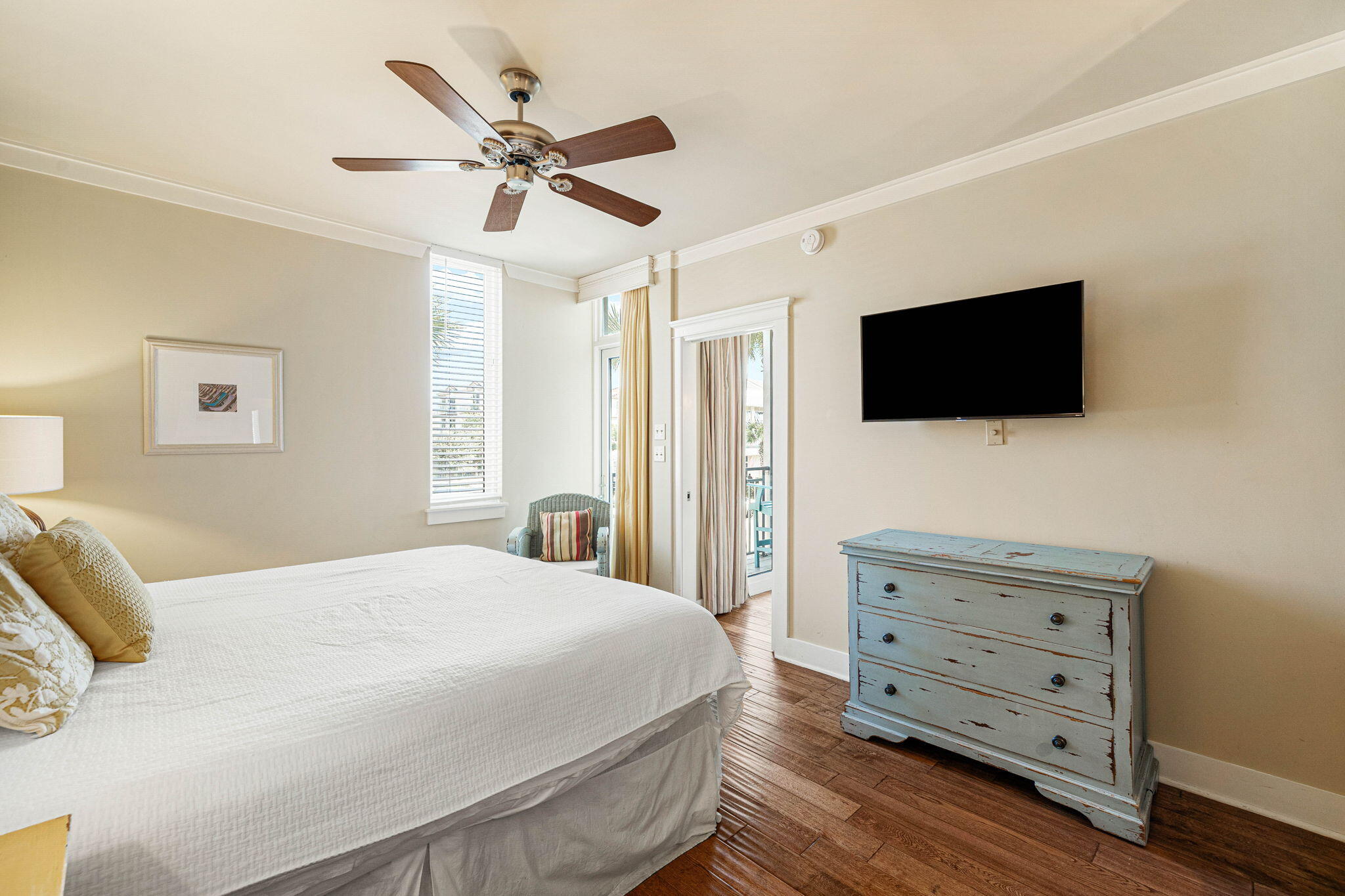 Gulf Place Six Palms - Residential