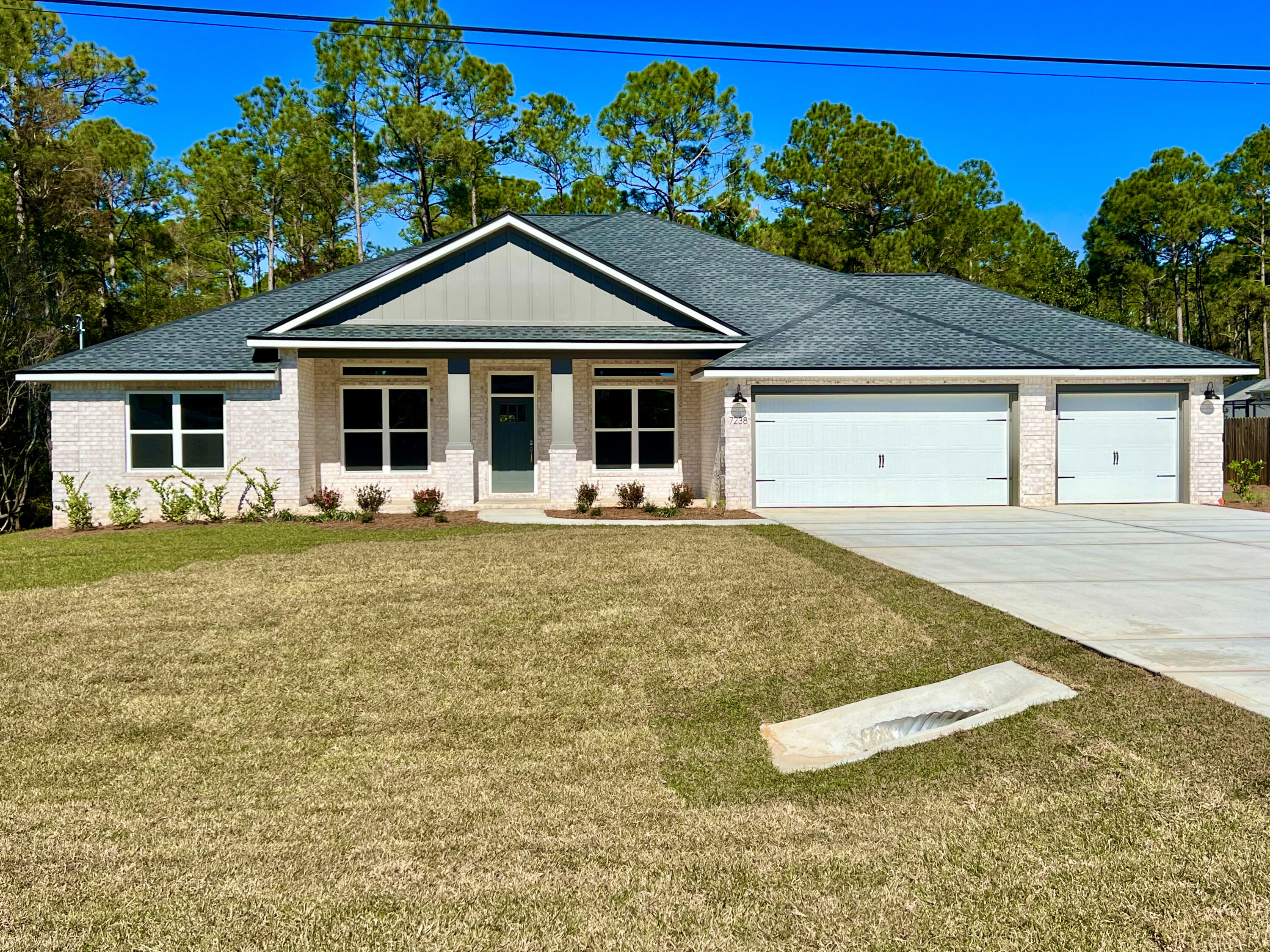 HOLLEY BY THE SEA - Residential