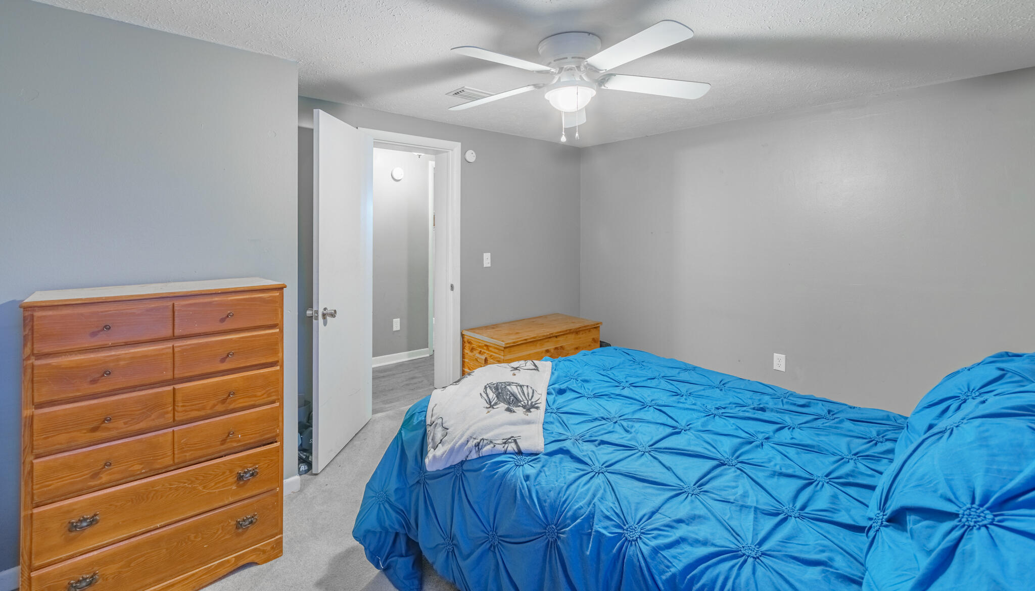 NO RECORDED SUBDIVISION - Residential