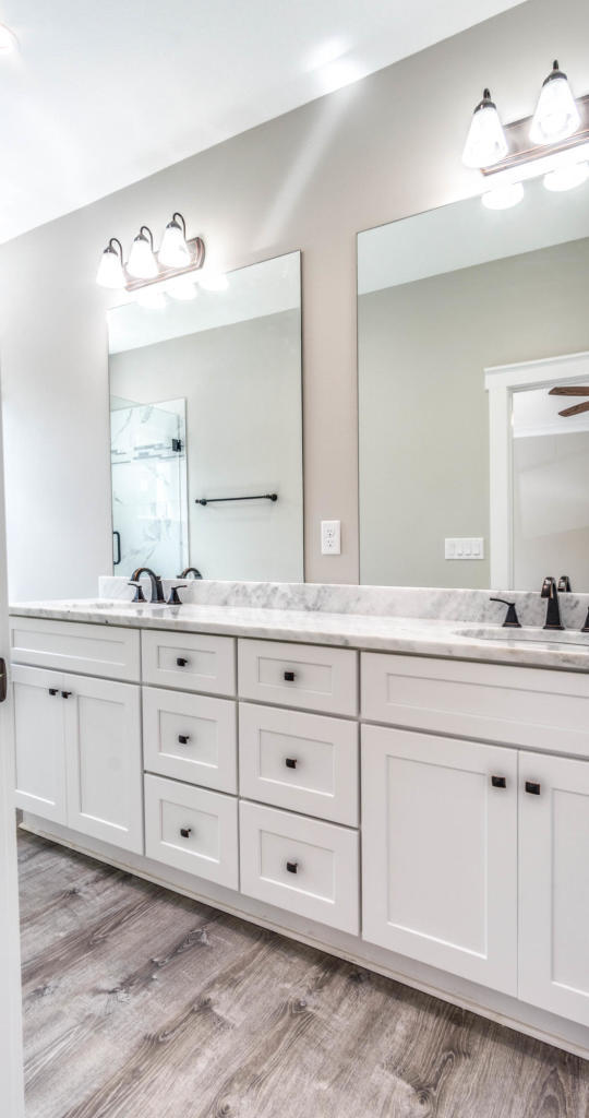 VALPARAISO PINECREST 5 - Residential