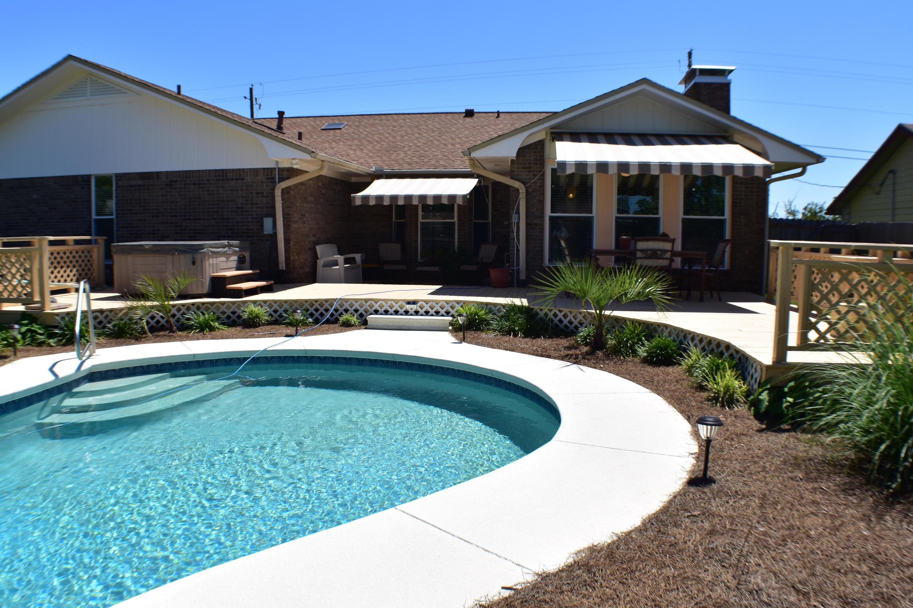 DERBY WOODS - Residential