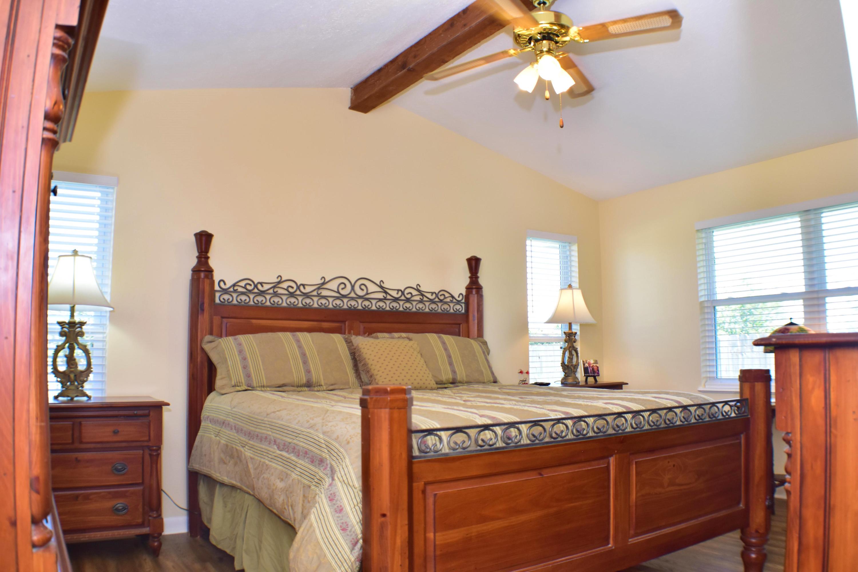 DERBY WOODS - Residential