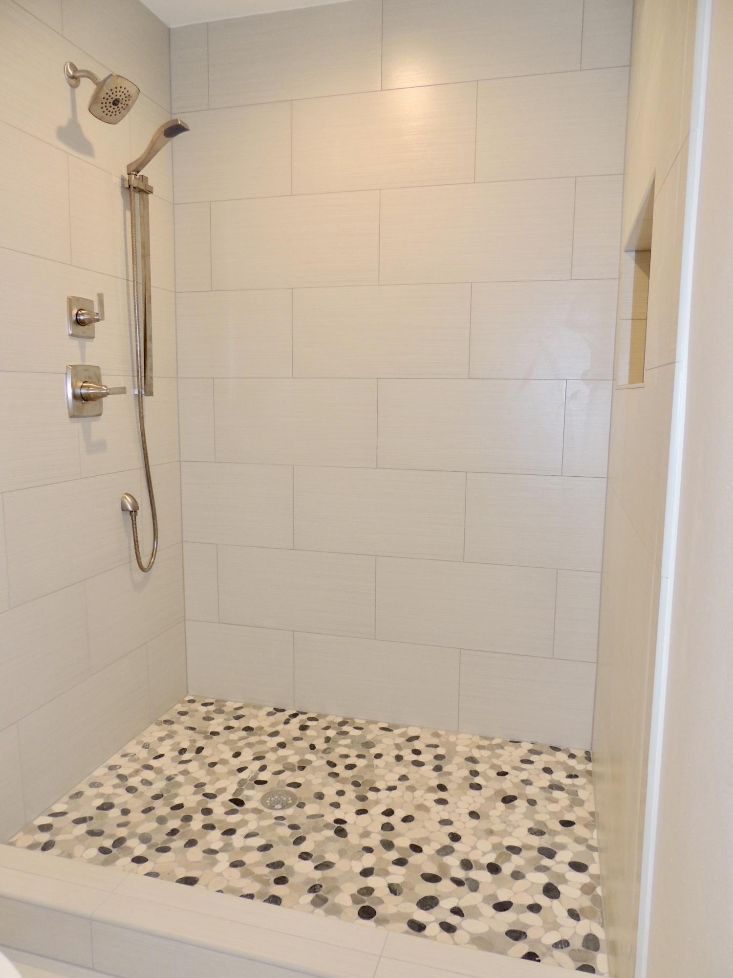 VILLAGE OF BOLTON AT BLUEWATER BAY - Residential