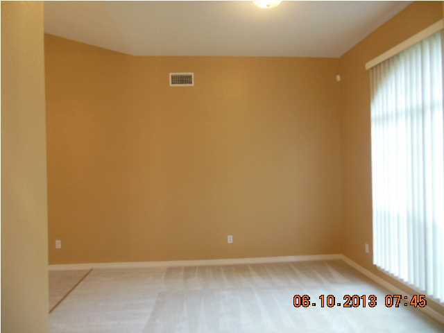 HIDDEN CREEK - Residential Lease