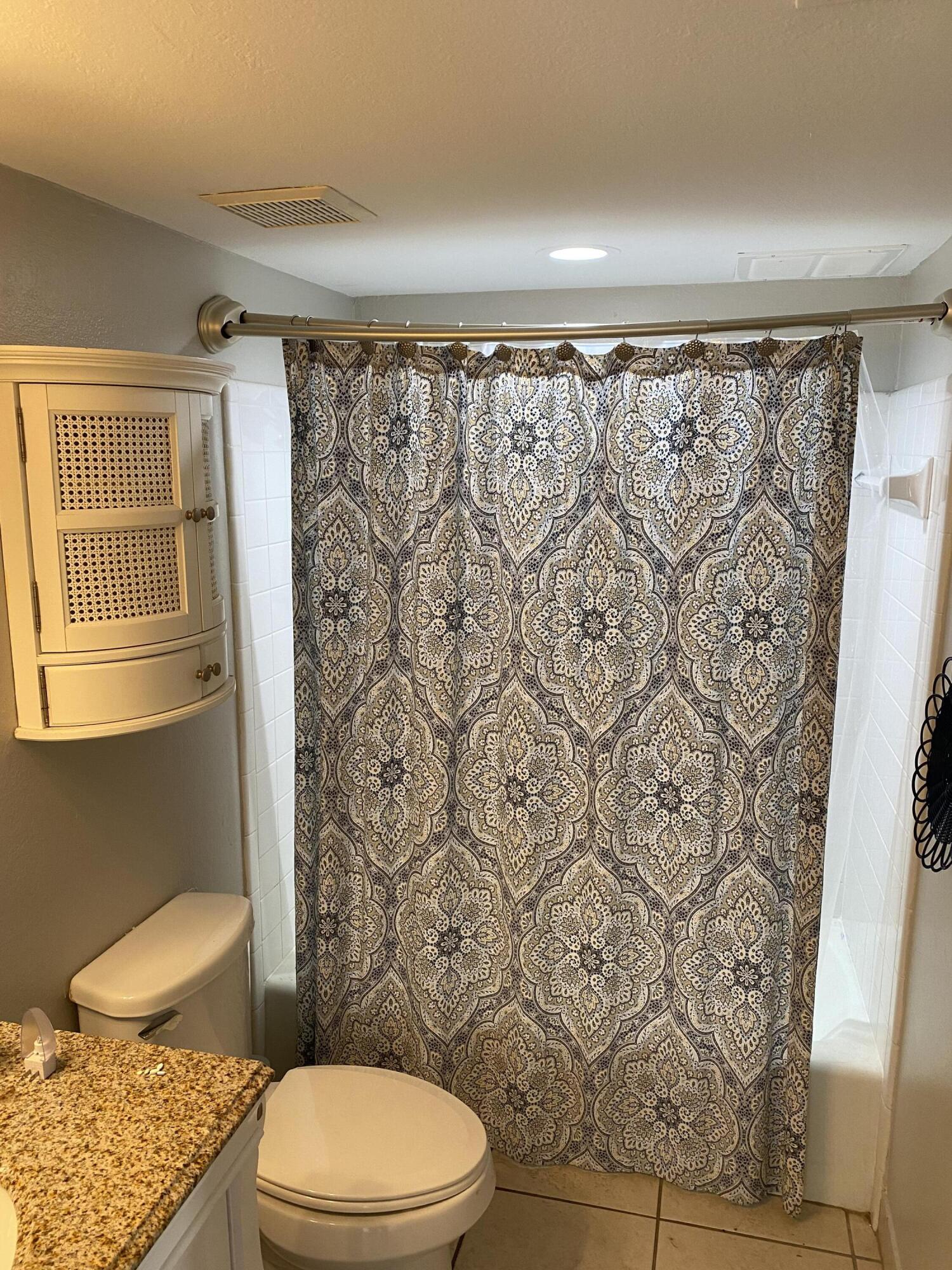 CHATEAU LA MER CONDO - Residential