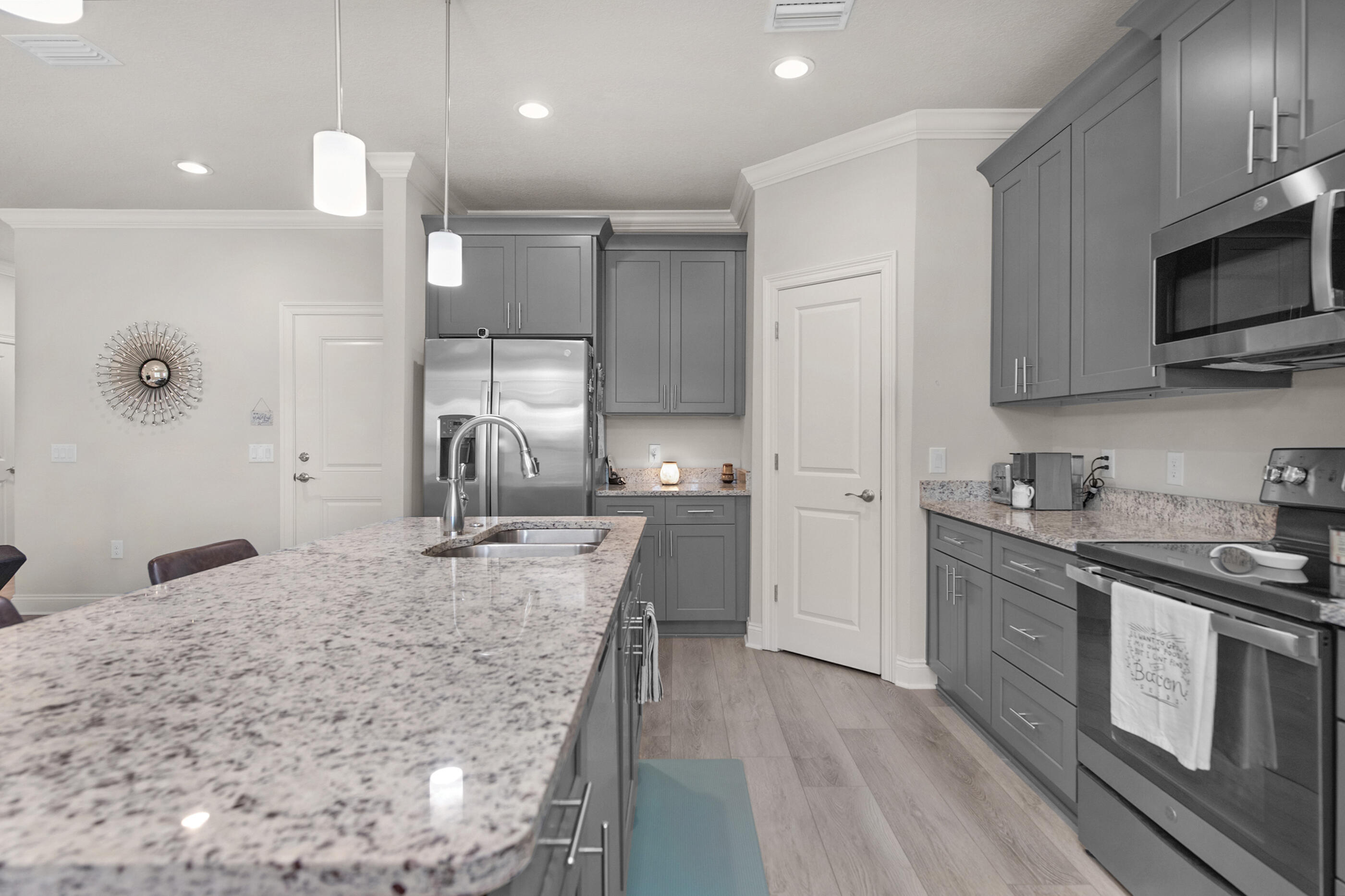 LOVEWOOD - Residential