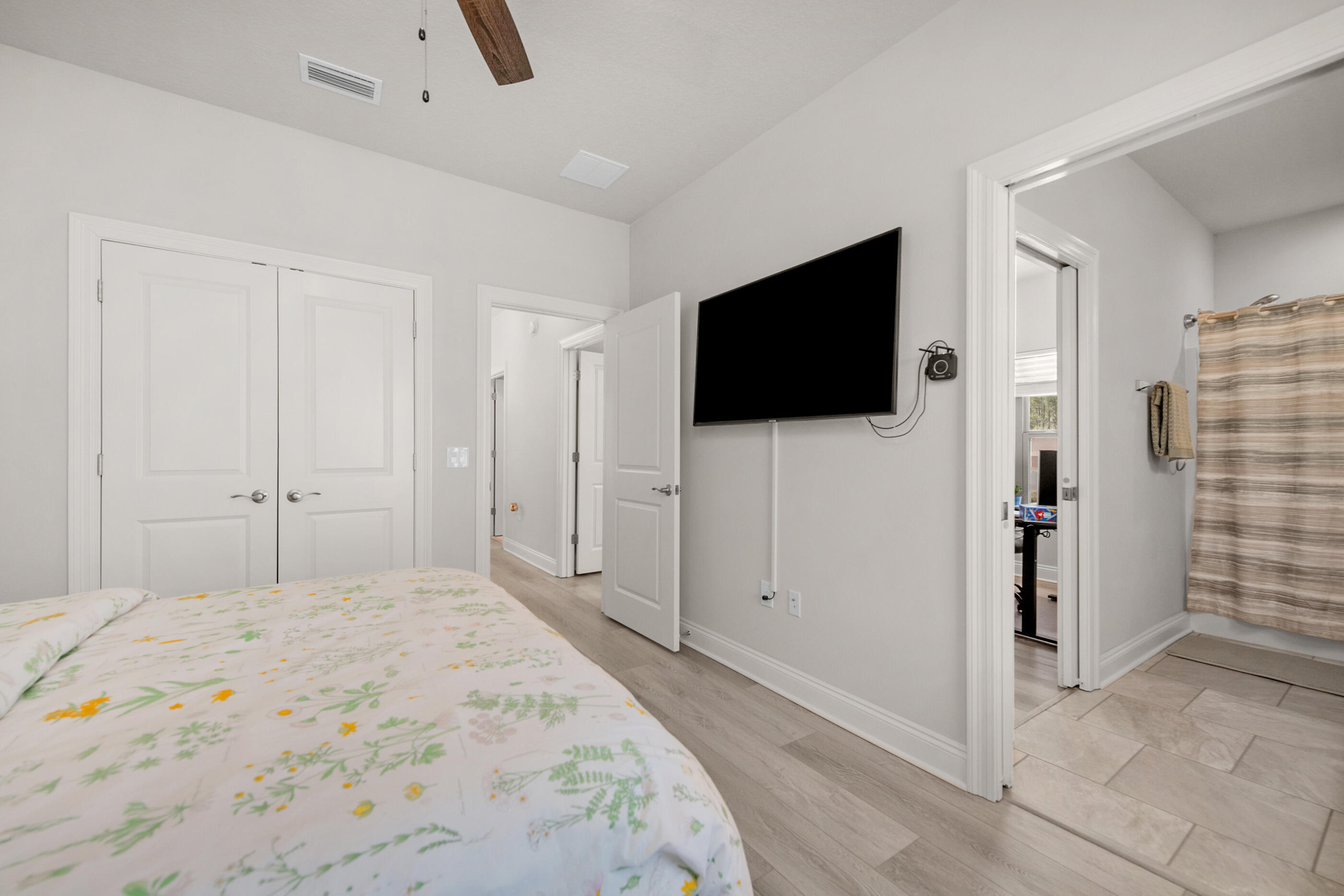 LOVEWOOD - Residential