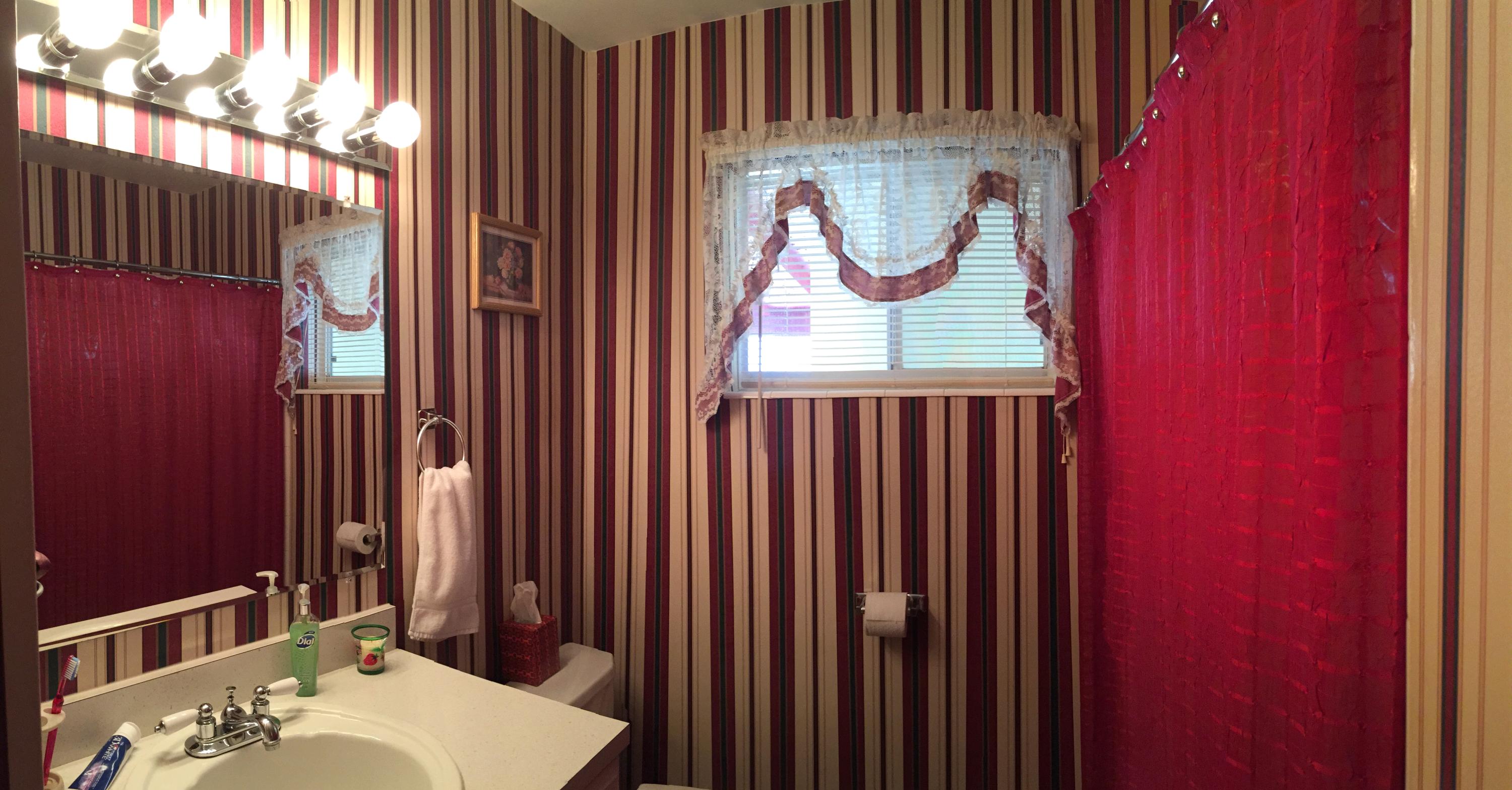 OAK TREE PARK - Residential