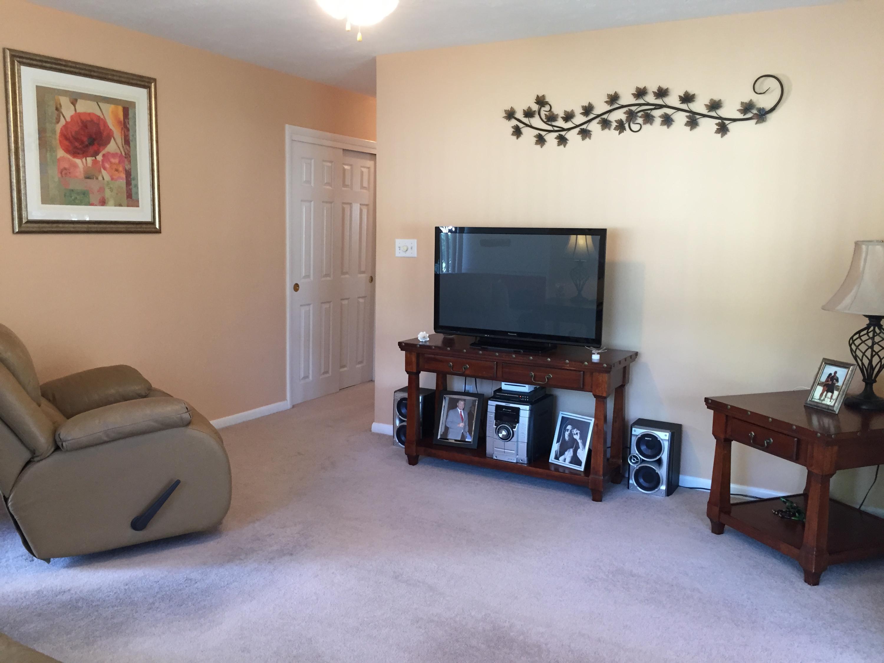 OAK TREE PARK - Residential