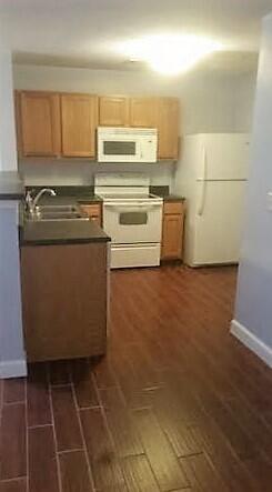 ROLLING PINES - Residential Lease