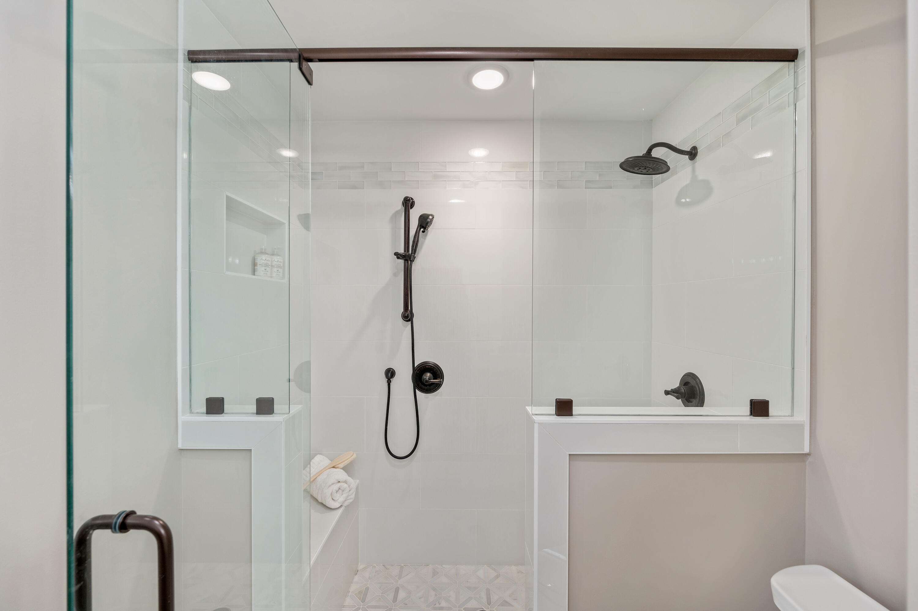 ADAMS POWELL - Residential