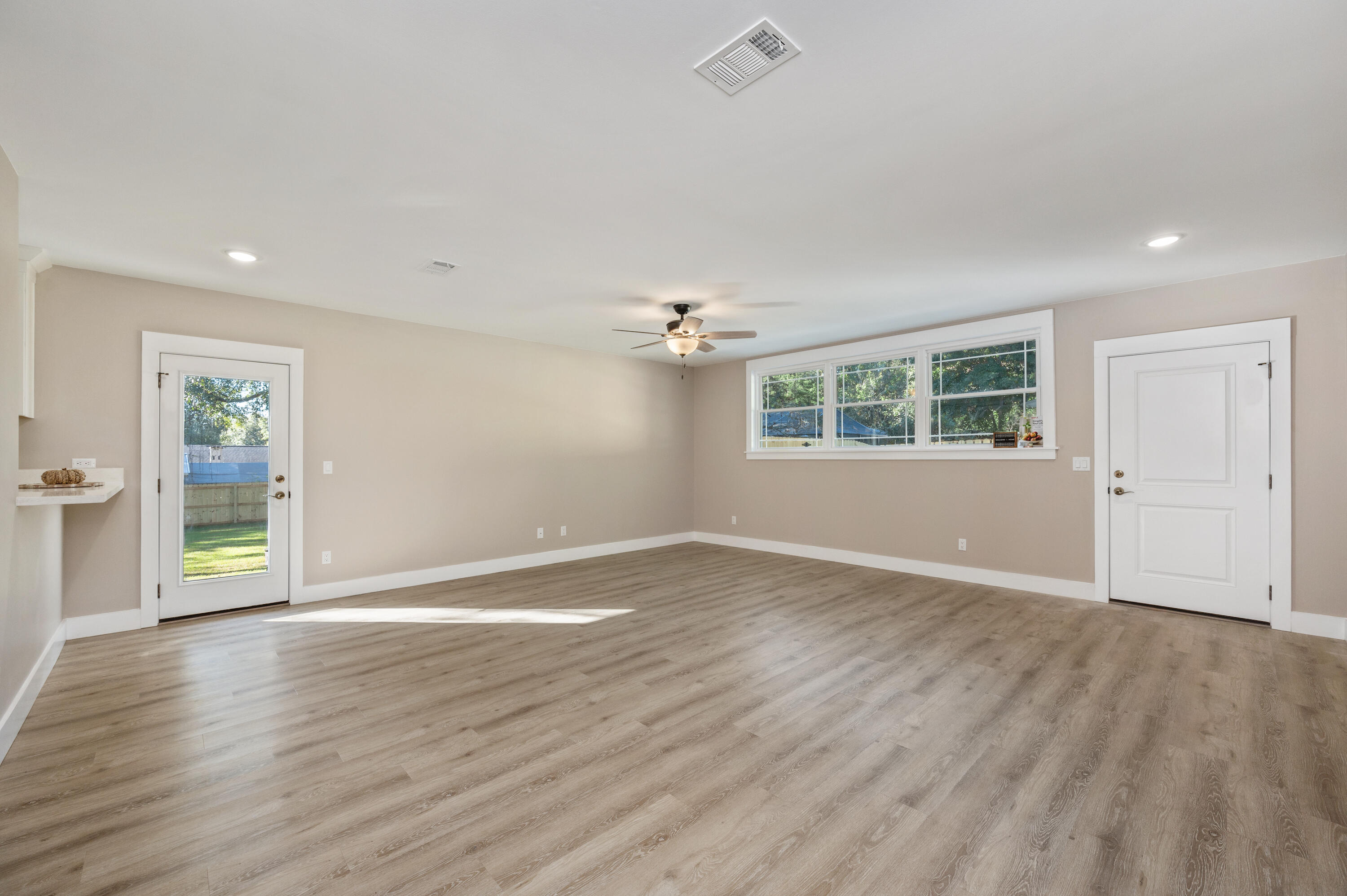 ADAMS POWELL - Residential