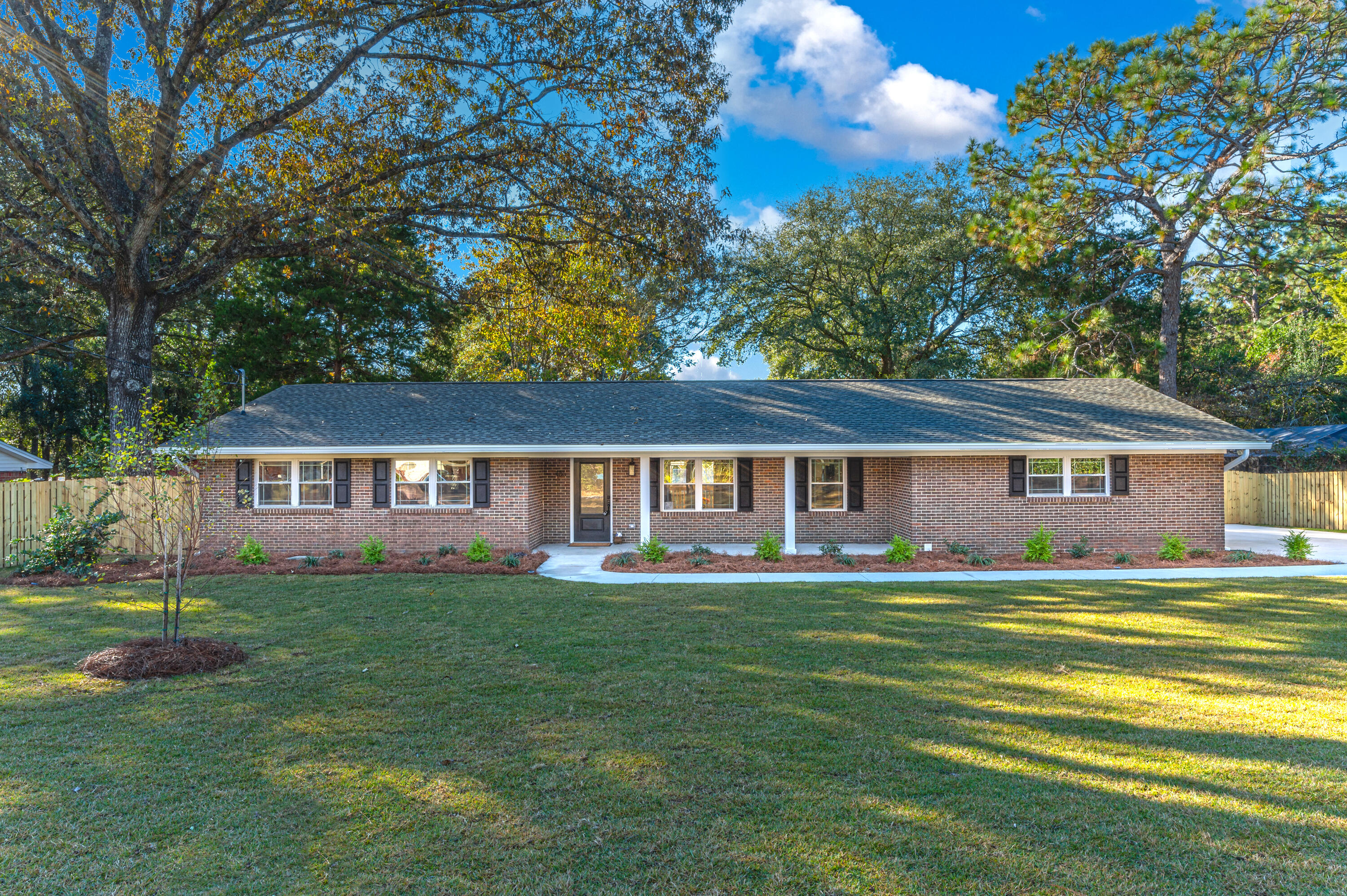 ADAMS POWELL - Residential