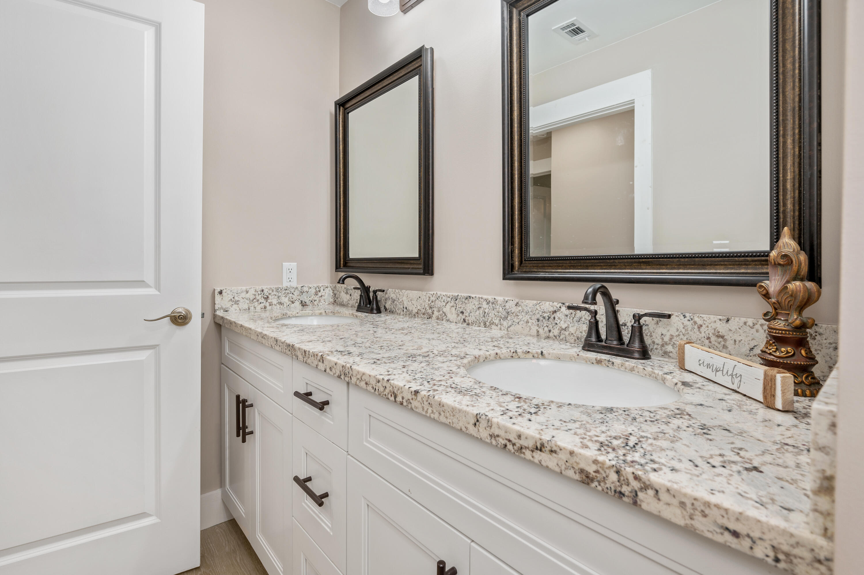 ADAMS POWELL - Residential