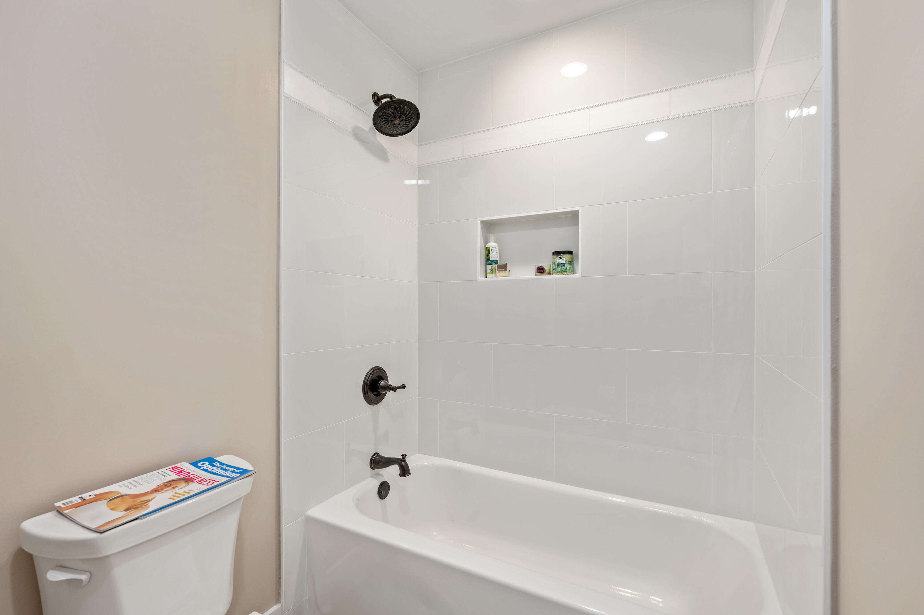 ADAMS POWELL - Residential