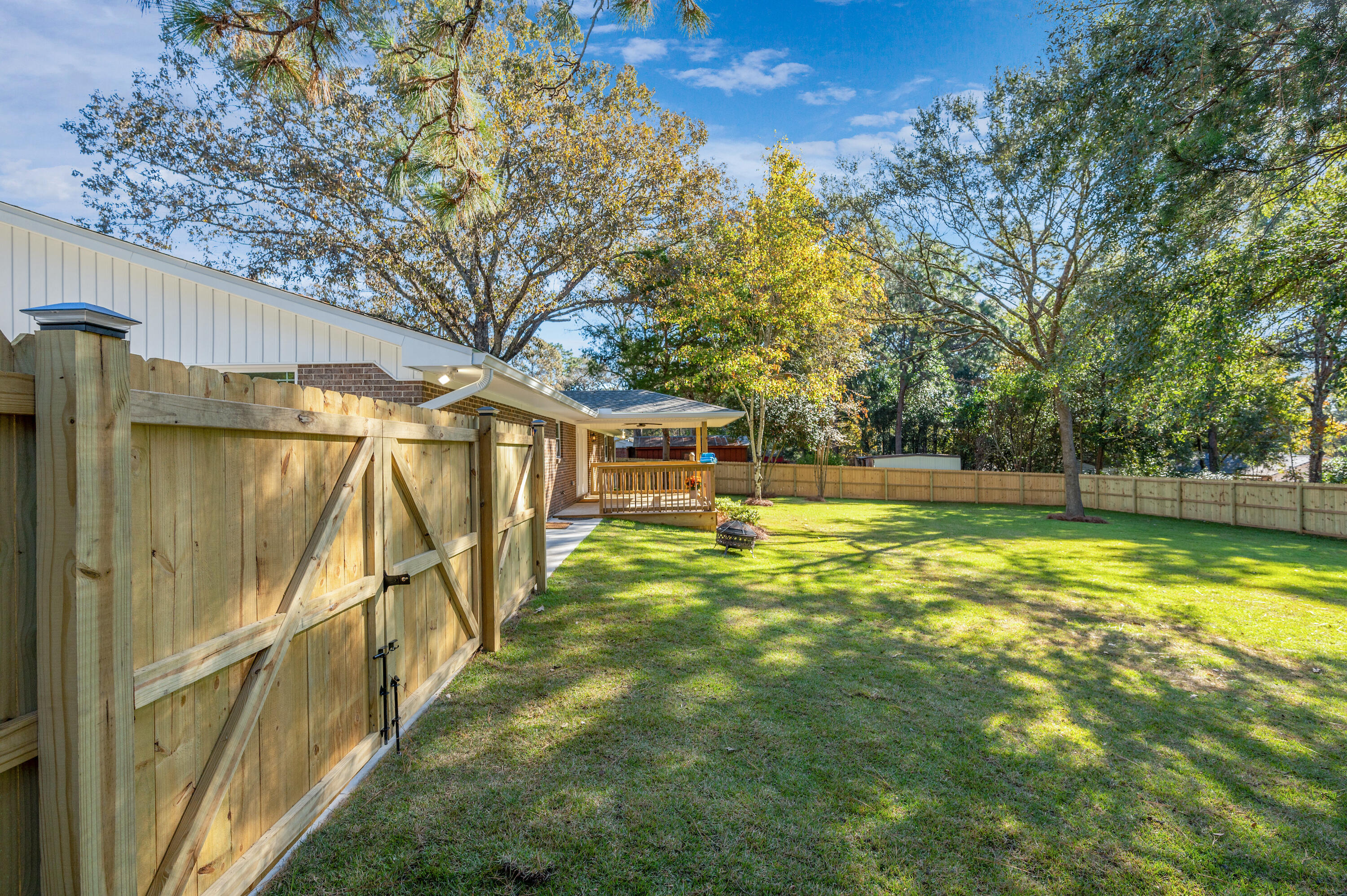 ADAMS POWELL - Residential