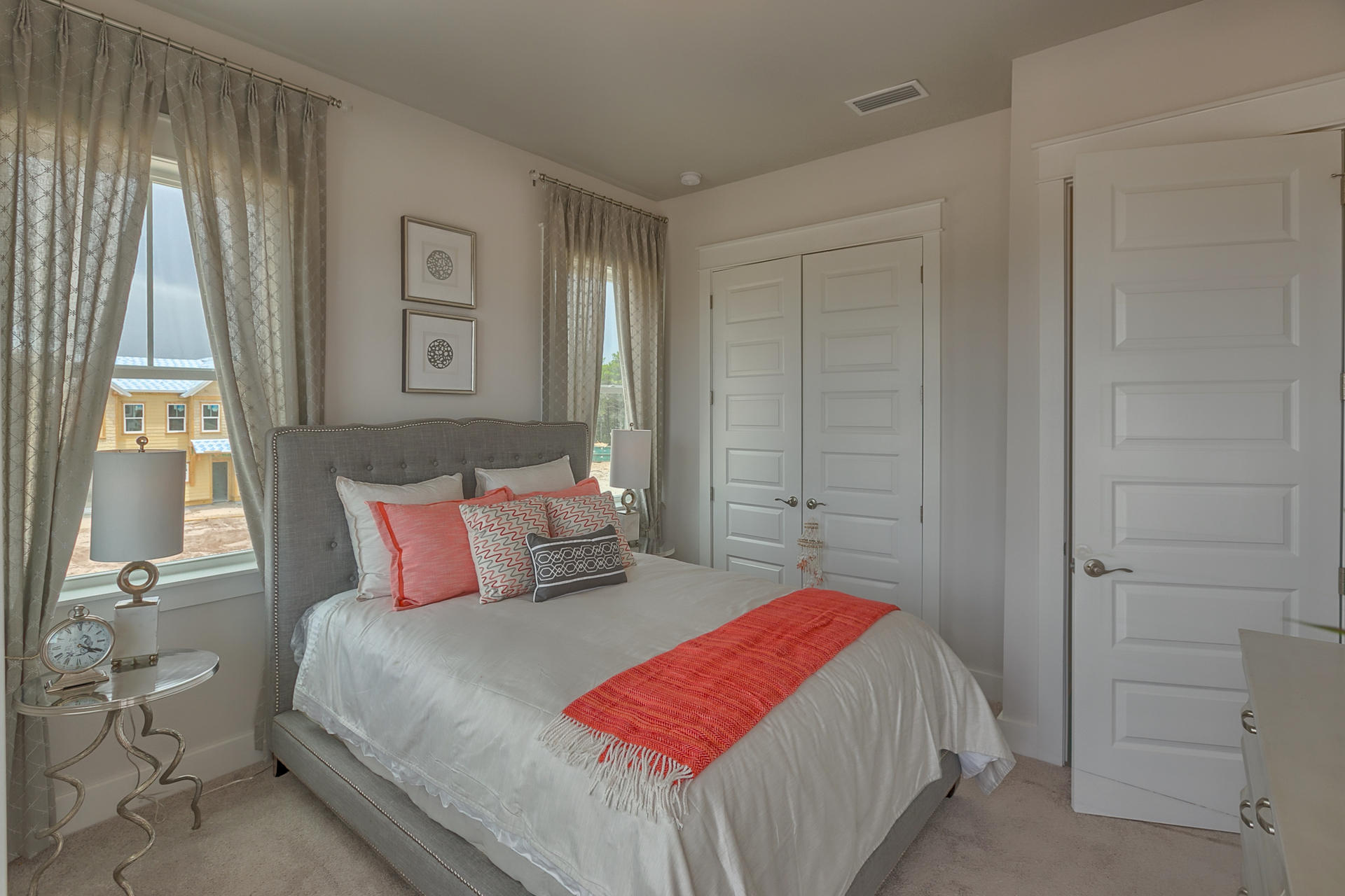 PROMINENCE/TRIPLEX TOWNHOMES - Residential