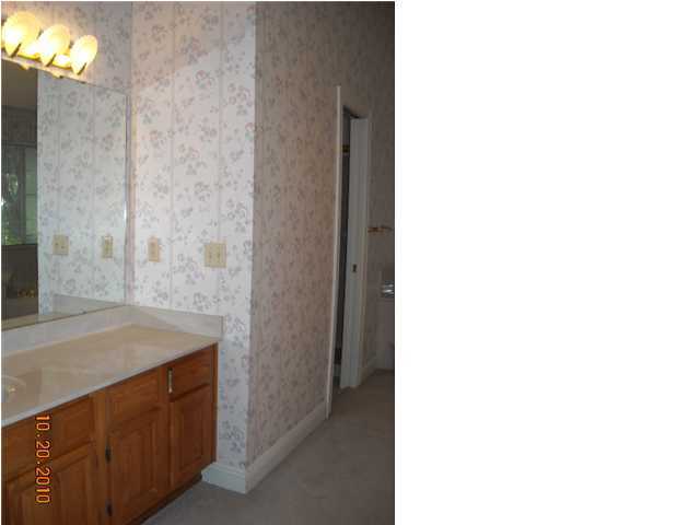 HANDS COVE - Residential Lease