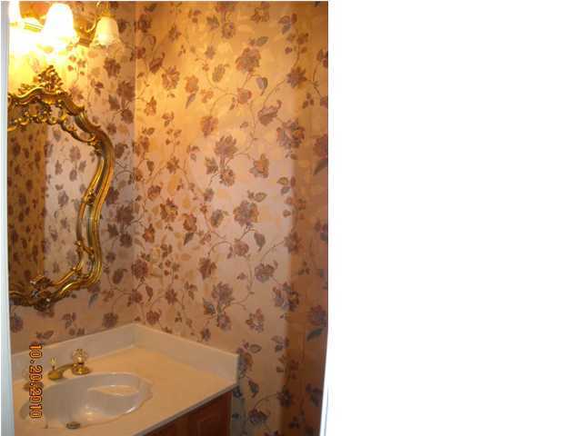 HANDS COVE - Residential Lease