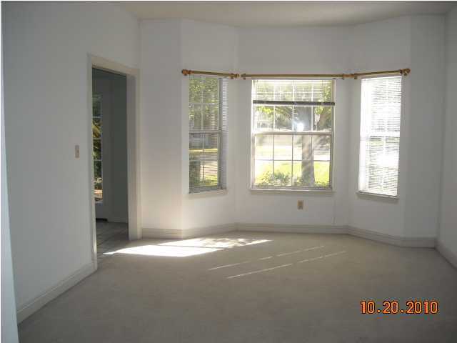 HANDS COVE - Residential Lease