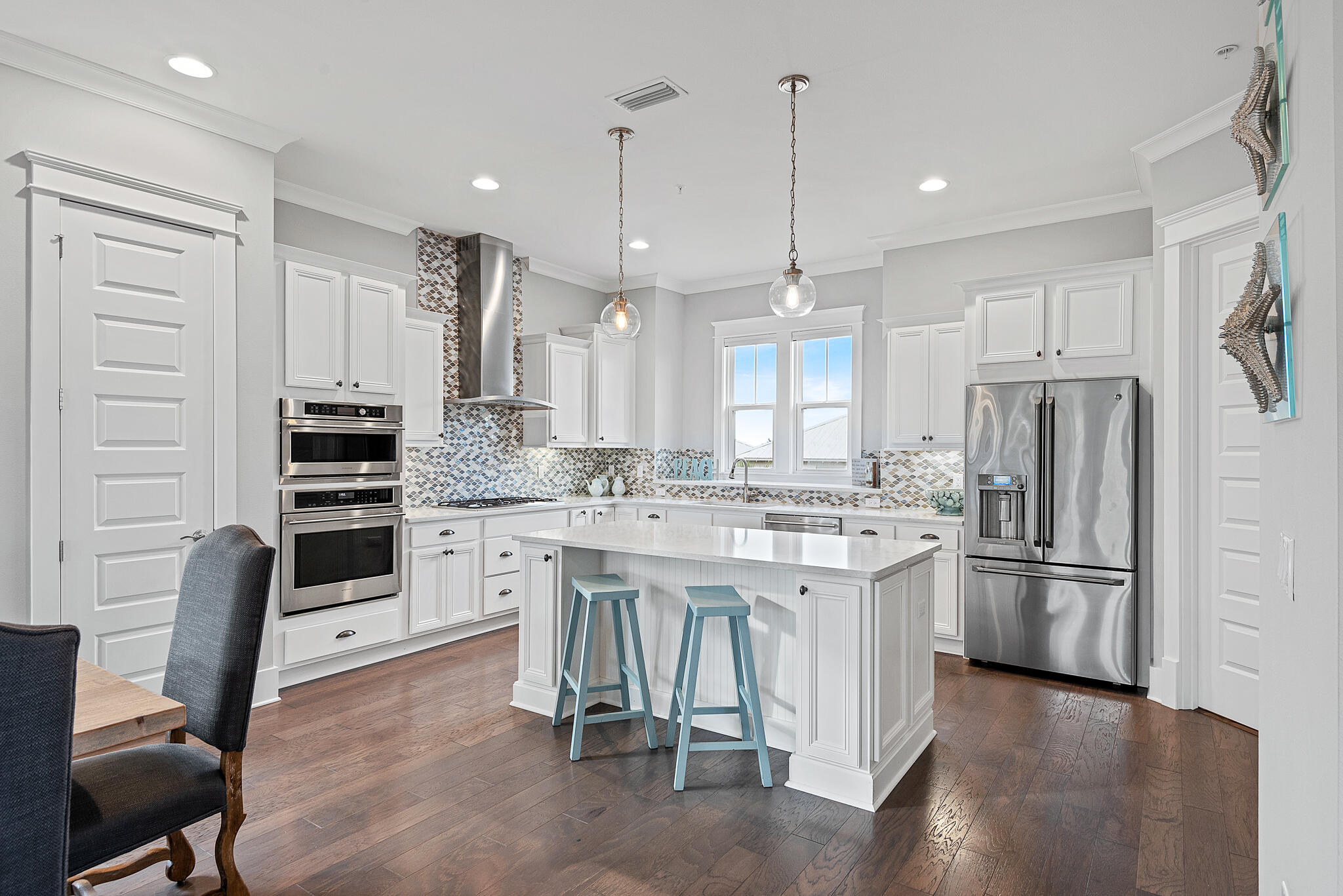 HIGHLAND PARKS - Residential