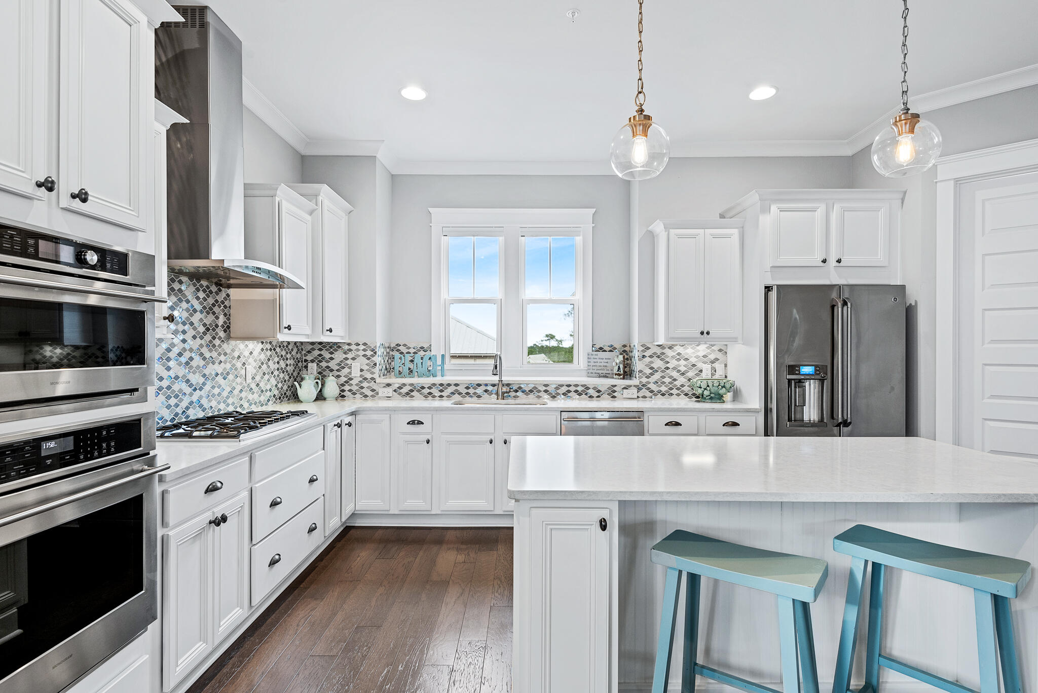 HIGHLAND PARKS - Residential