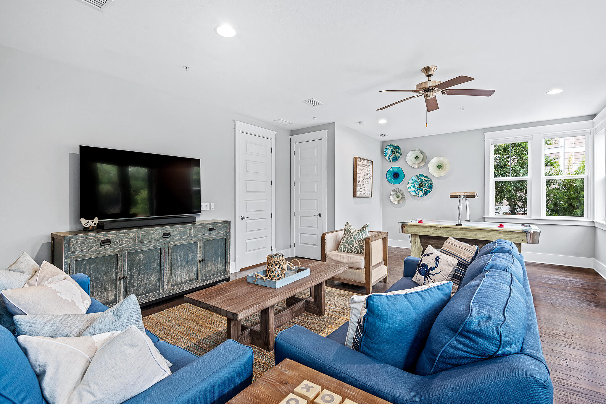 HIGHLAND PARKS - Residential