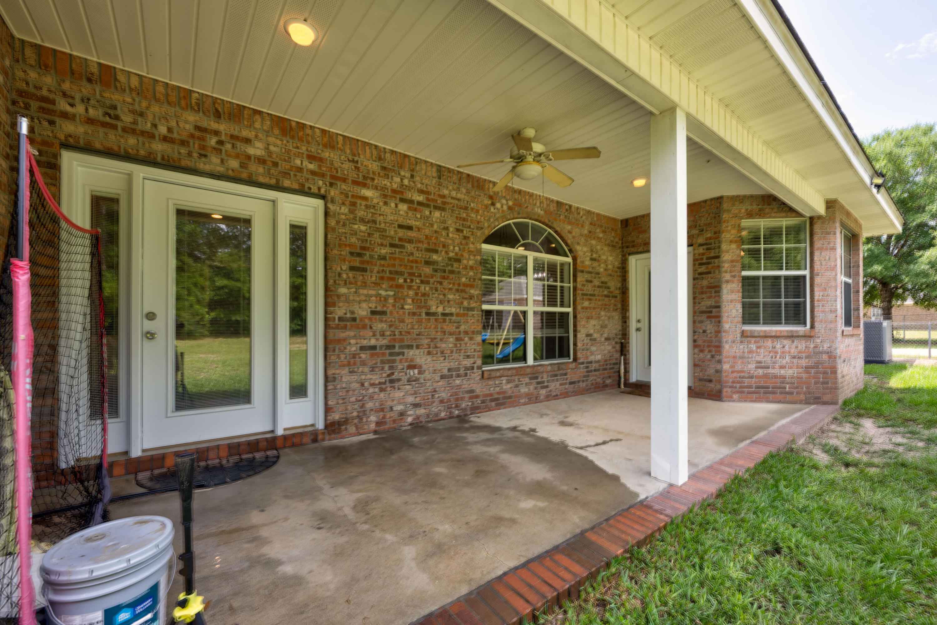 CRESTVIEW SUBURB - Residential