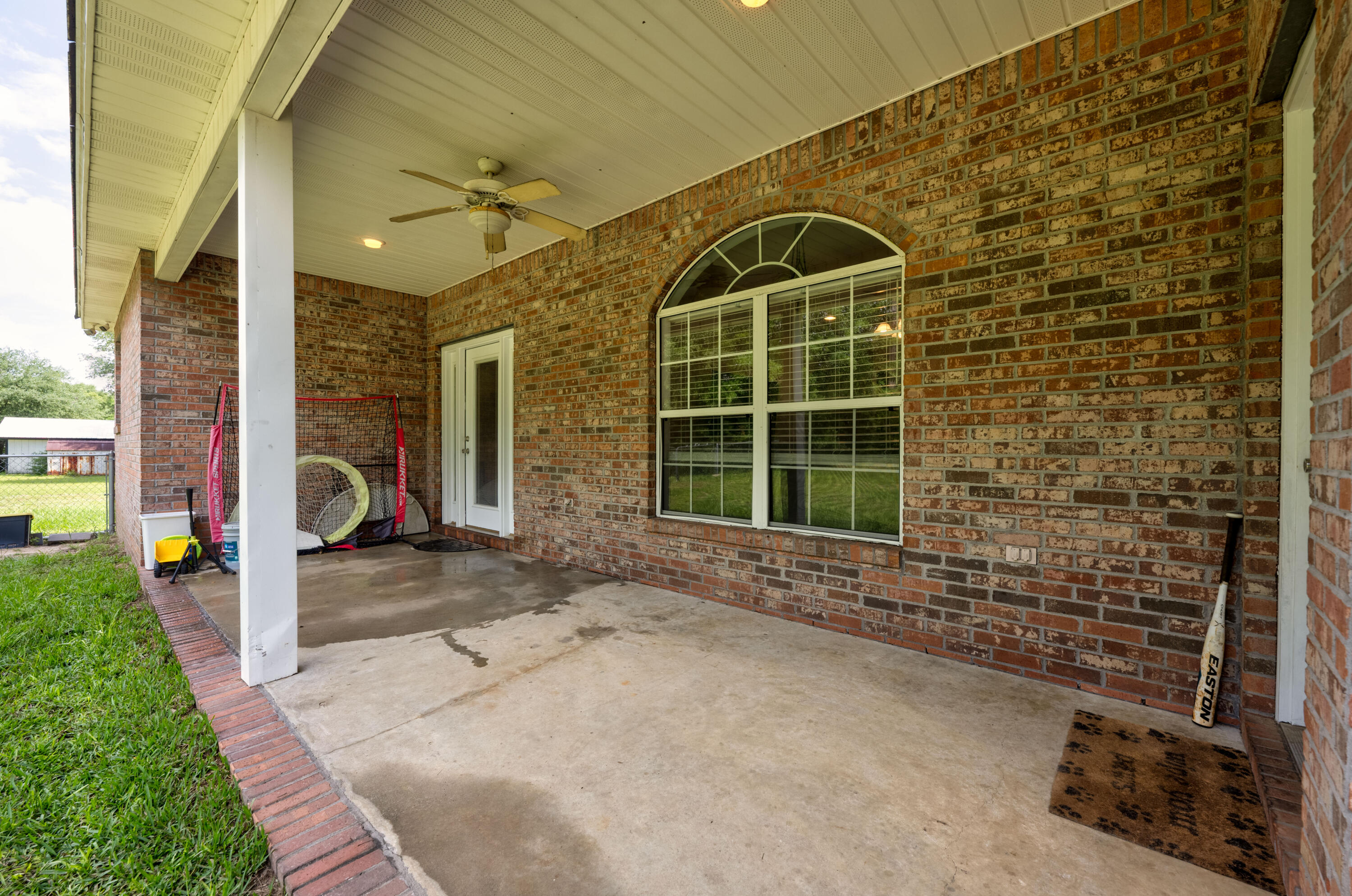 CRESTVIEW SUBURB - Residential