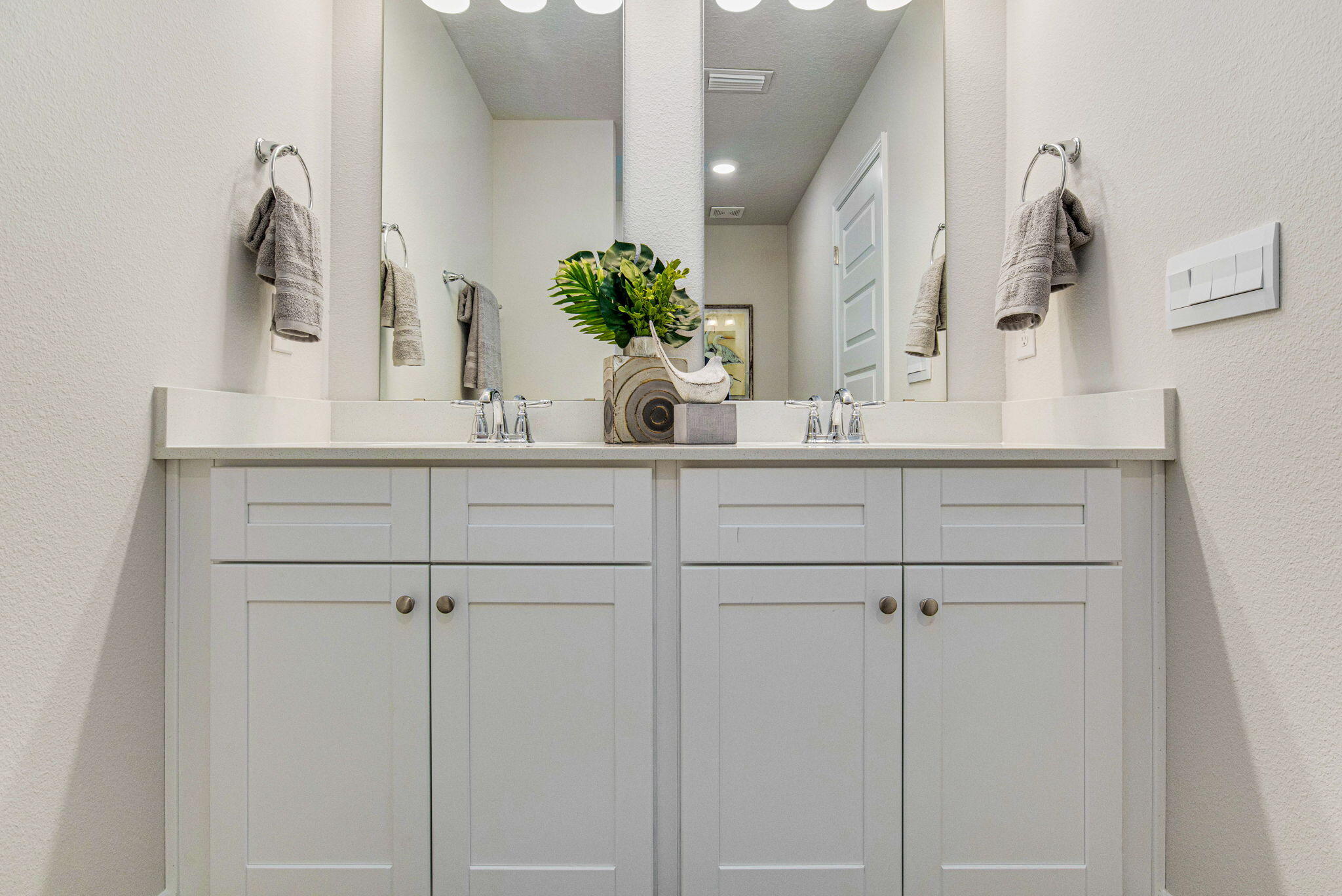 BRITTANY OAKS VILLAS - Residential