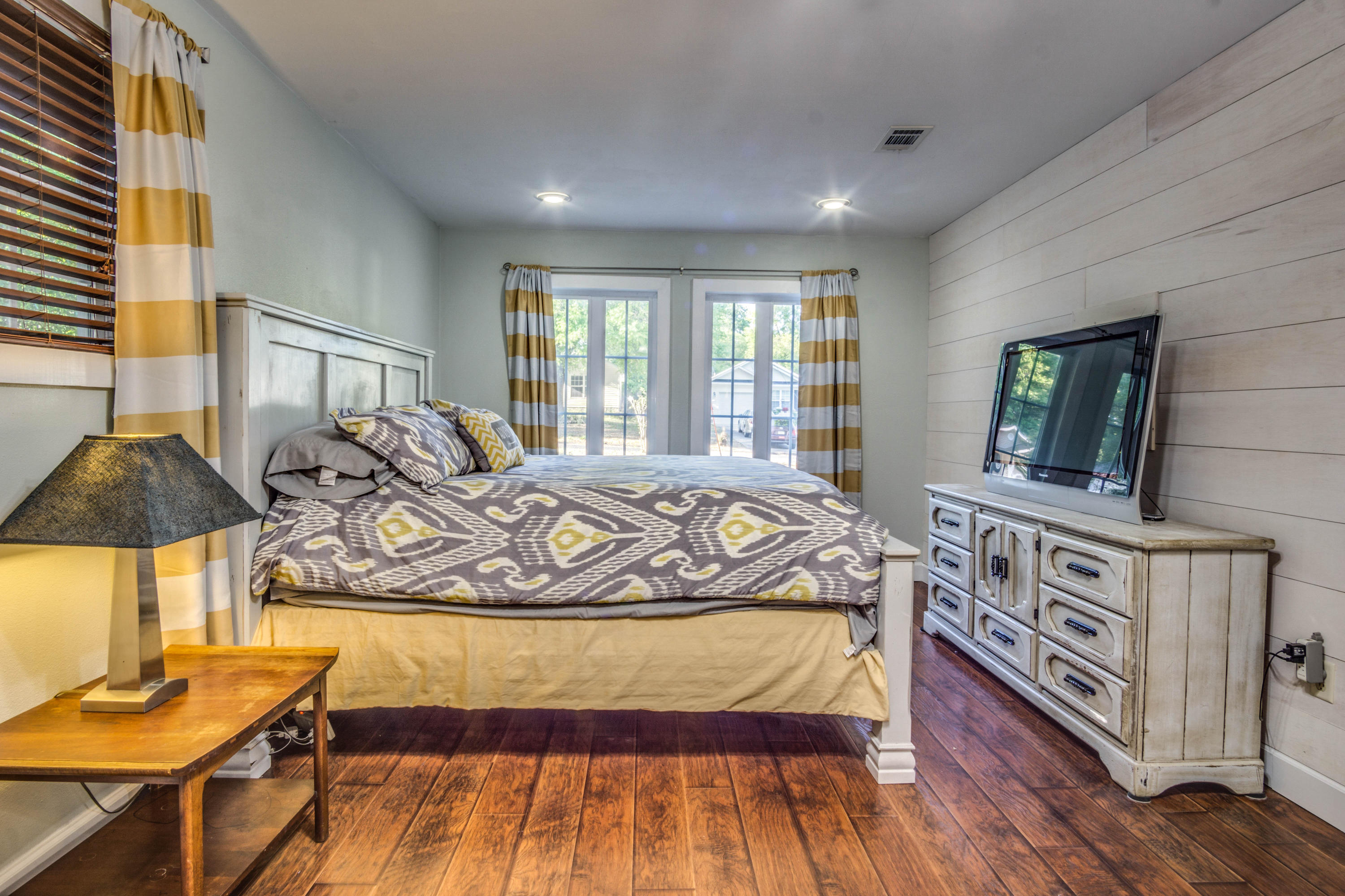 Oakdale M/F Resub Blk 18 - Residential