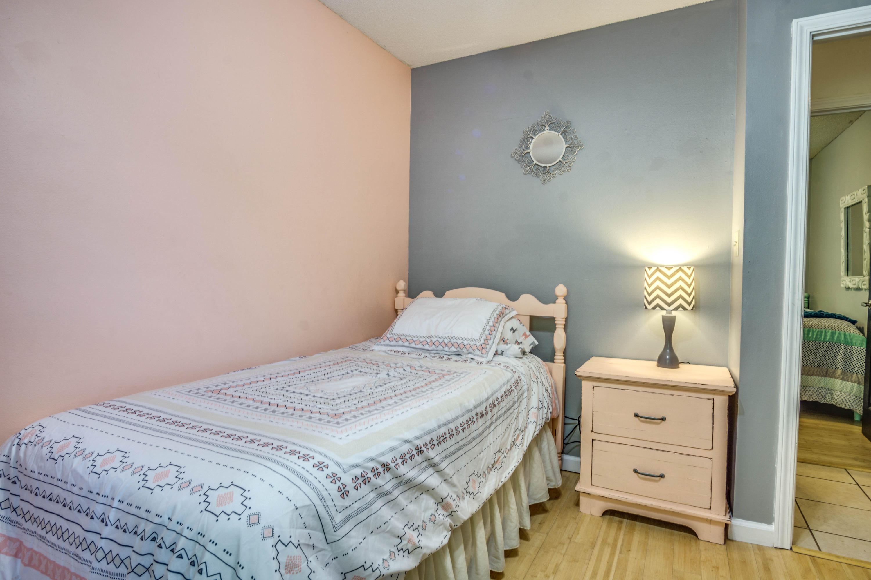 Oakdale M/F Resub Blk 18 - Residential