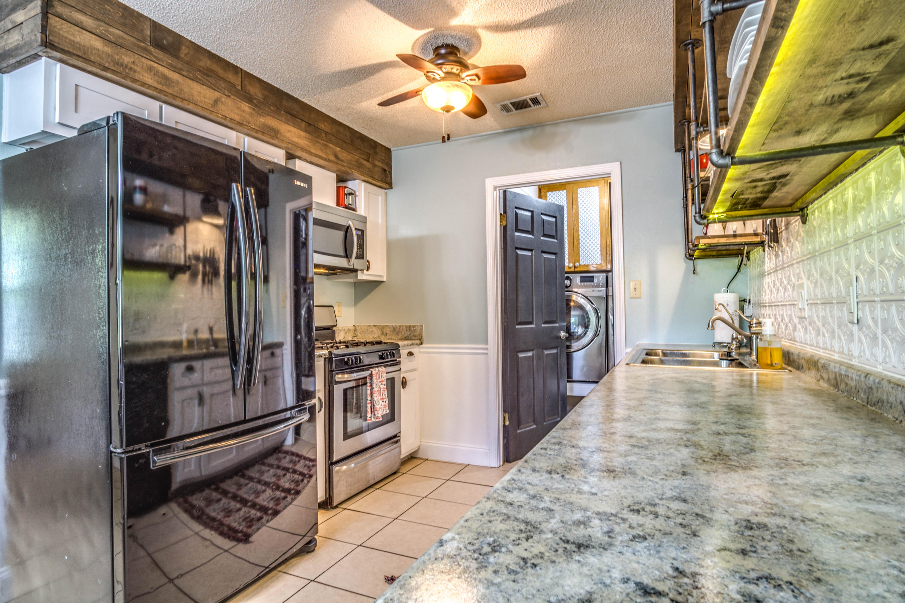 Oakdale M/F Resub Blk 18 - Residential