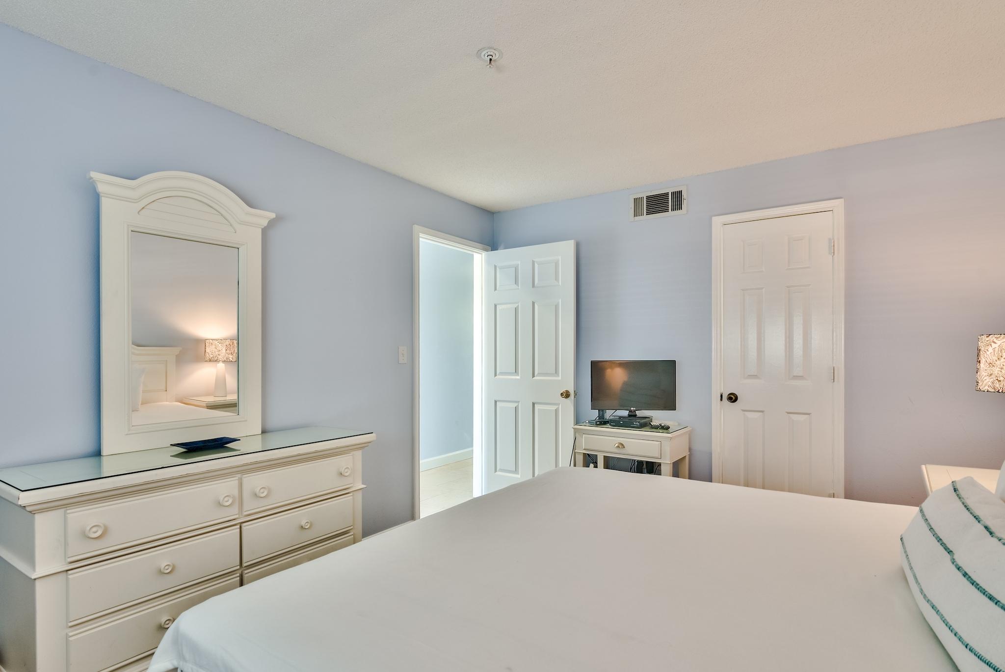 CRYSTAL SANDS CONDO - Residential
