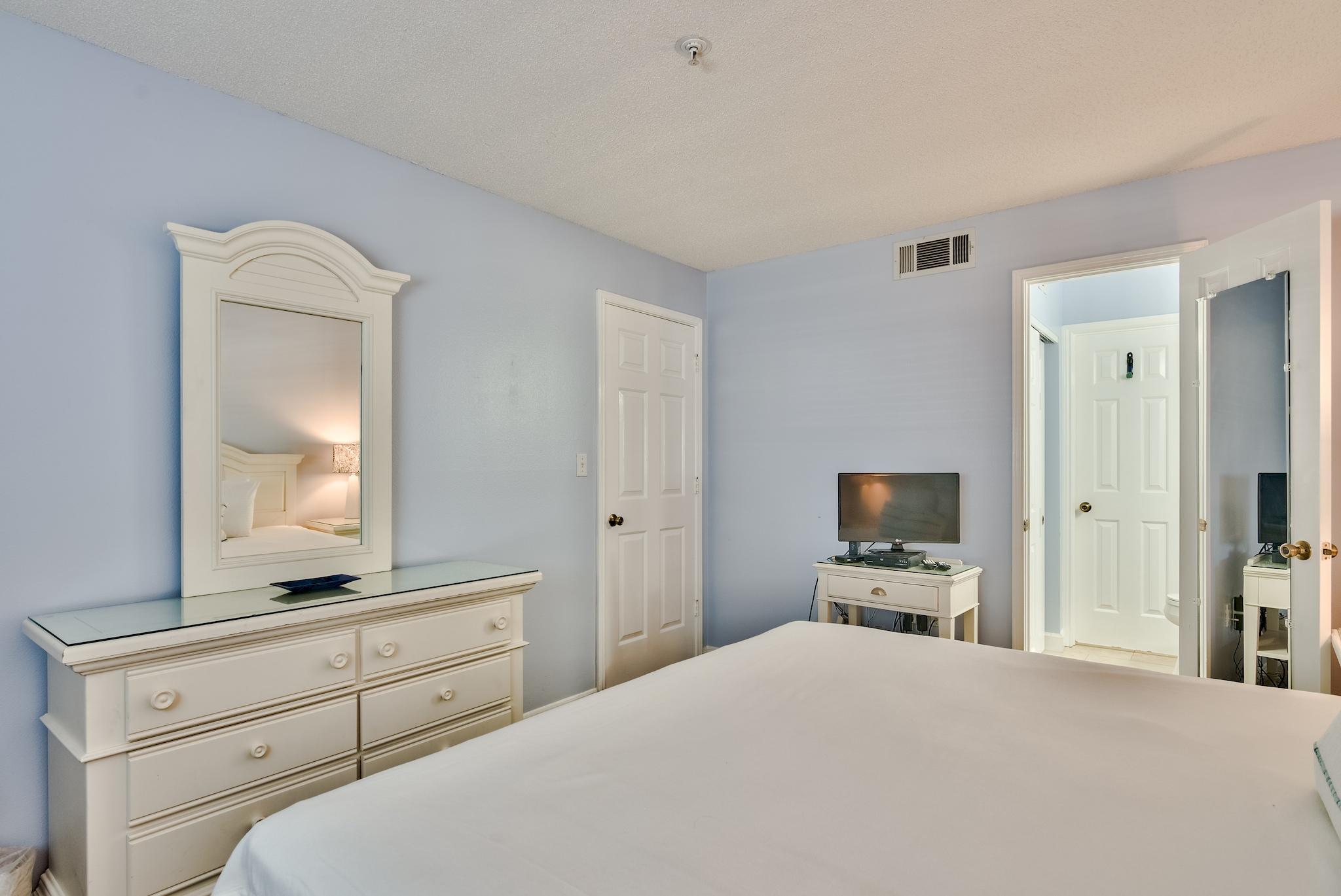 CRYSTAL SANDS CONDO - Residential