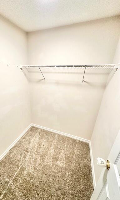 ROANOKE VILLAGE 1ST ADDITION - Residential Lease