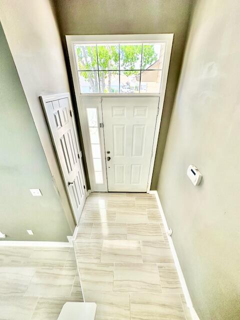 ROANOKE VILLAGE 1ST ADDITION - Residential Lease