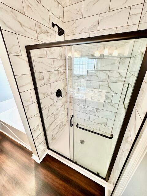 ROANOKE VILLAGE 1ST ADDITION - Residential Lease