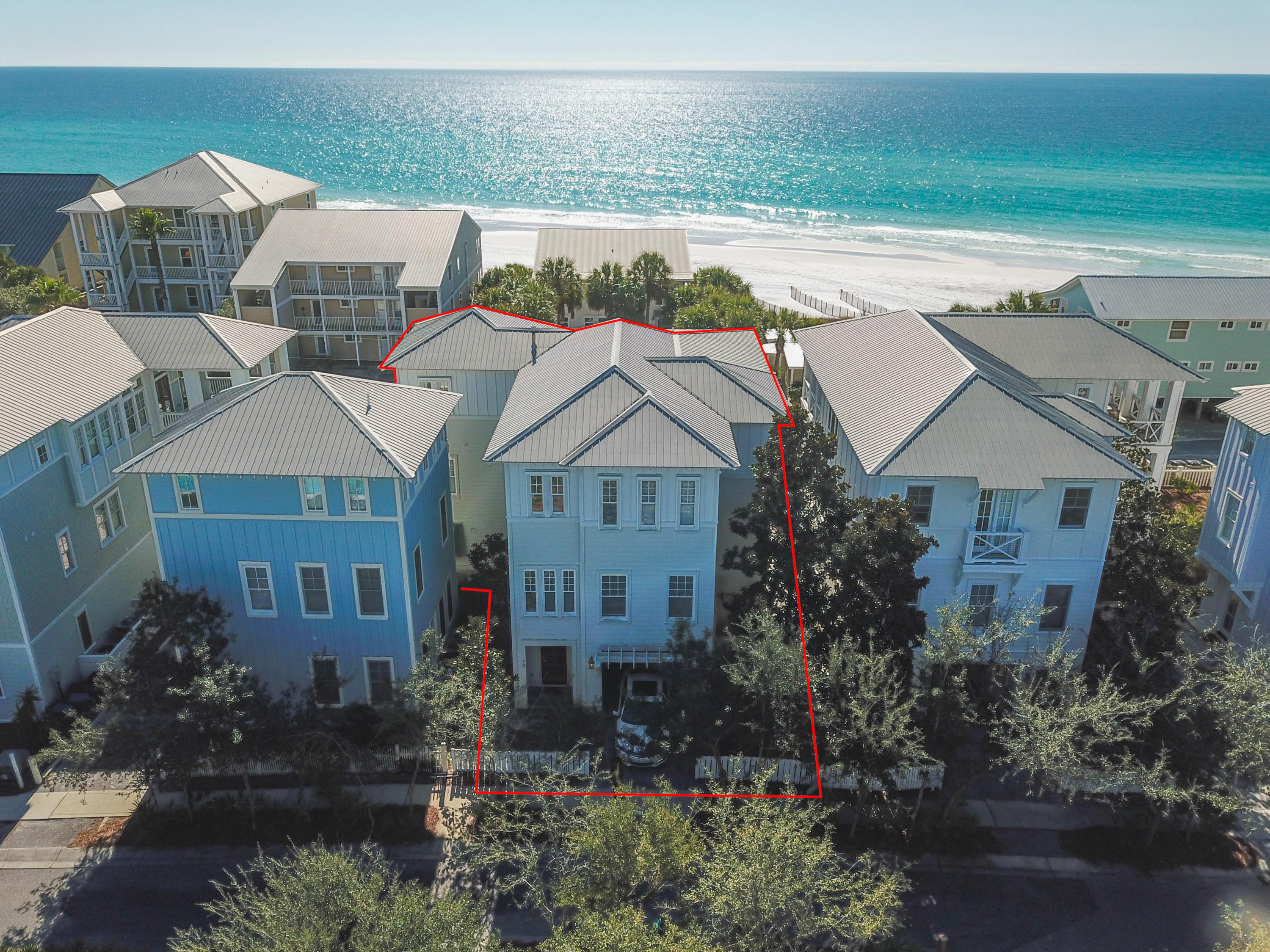 SUMMER'S EDGE - Residential