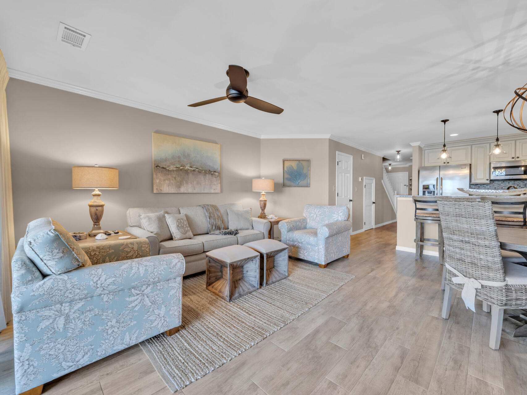 SEASCAPE CONDO PH 7 - Residential