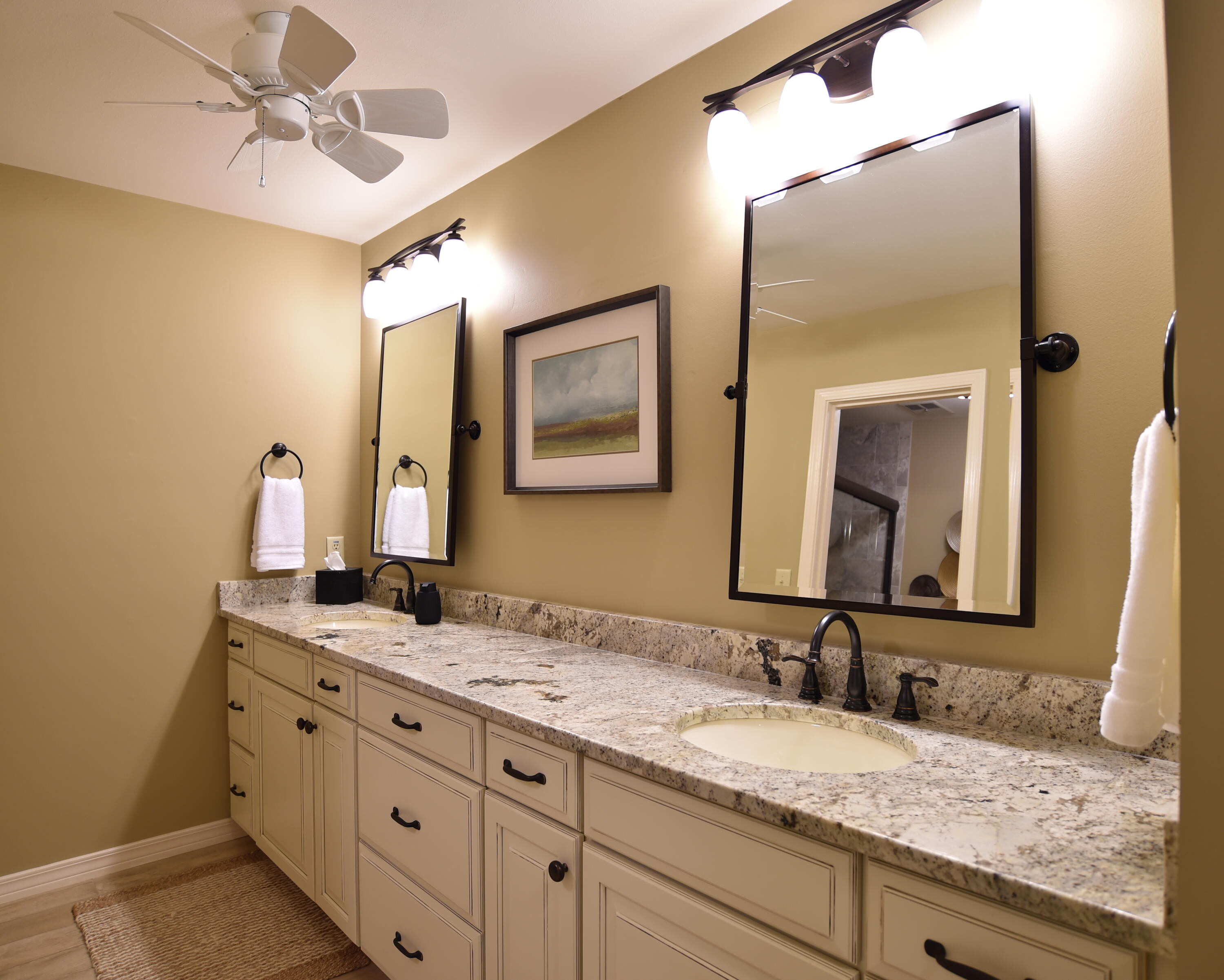 SEASCAPE CONDO PH 7 - Residential