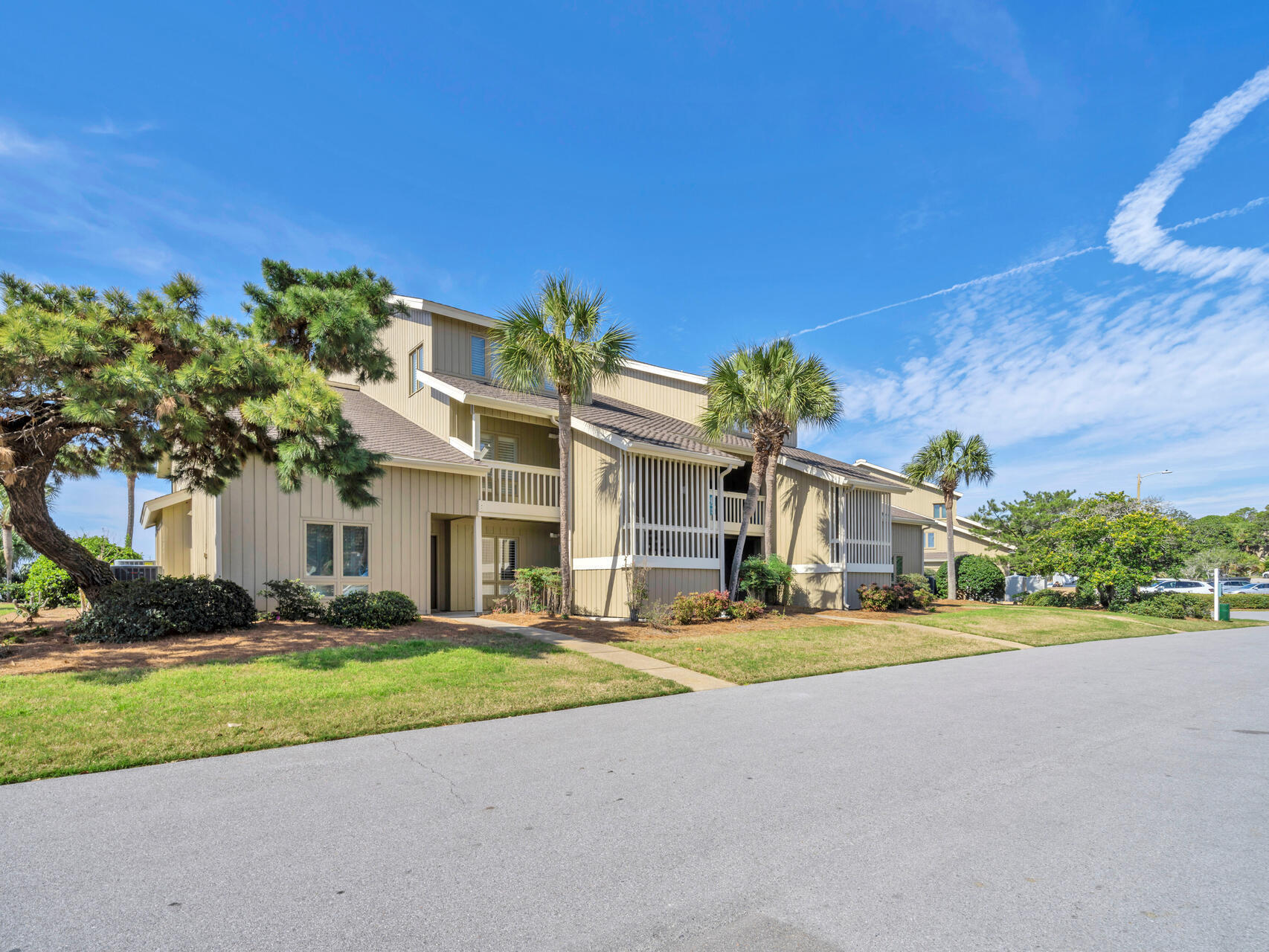 SEASCAPE CONDO PH 7 - Residential