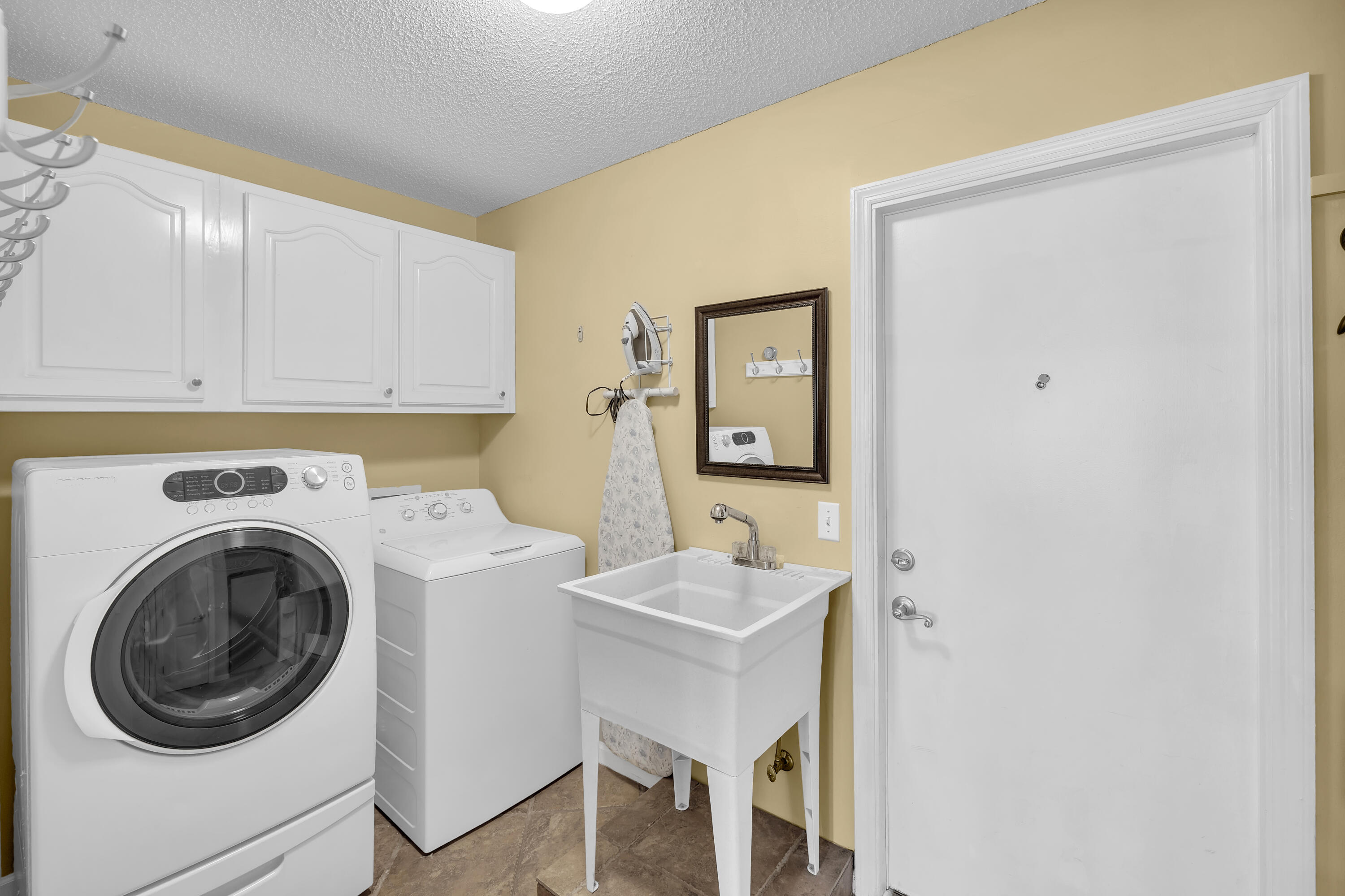 COLONY S/D PH 1 - Residential
